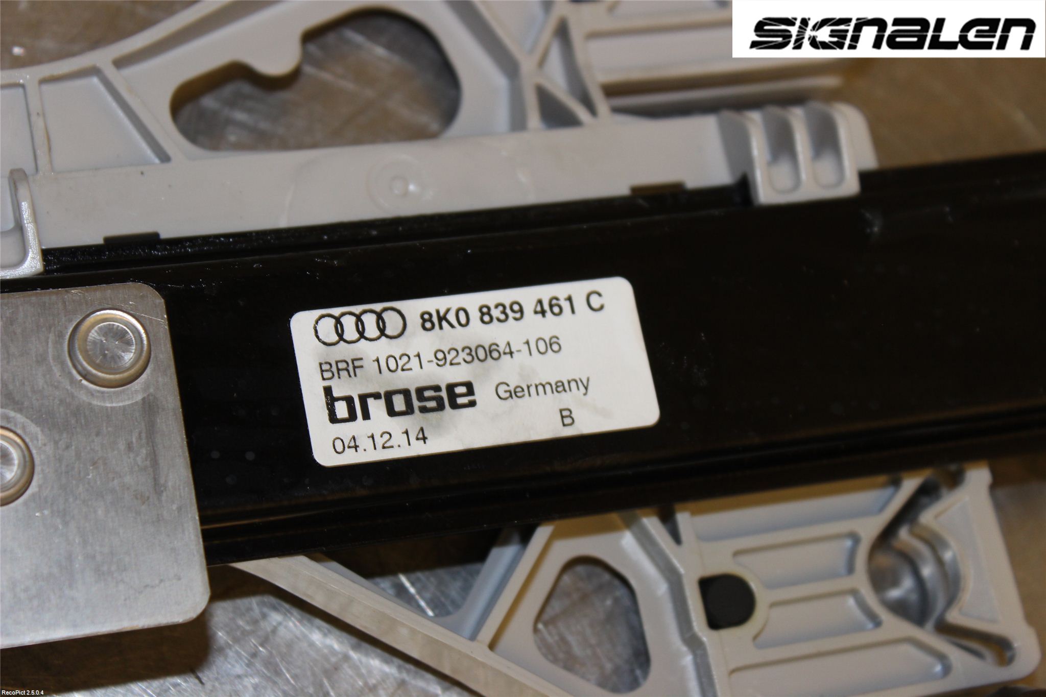 Audi A4 12-15 Fönsterhissmekanism