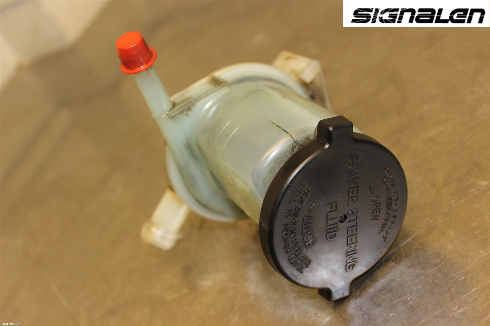 Toyota COROLLA VERSO 04-07 Styrservooljebehållare