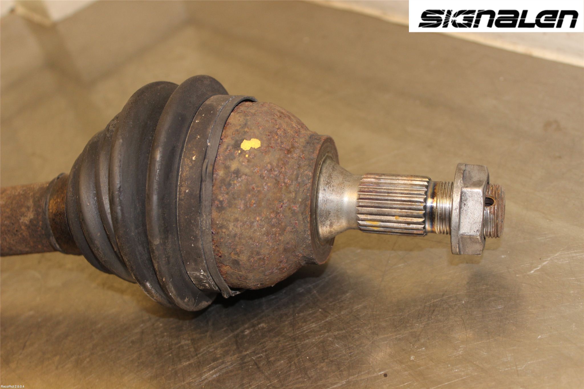 Citroen BERLINGO 08-18 Drivaxel Fram Vänster