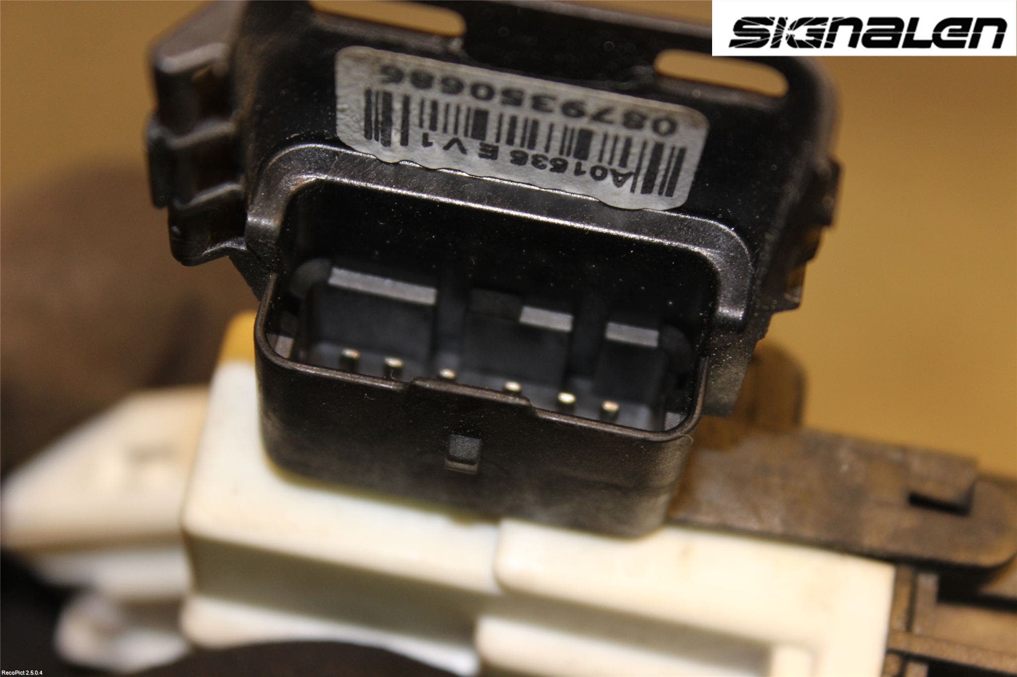 Citroen BERLINGO 08-18 Låskista-Dörrlås