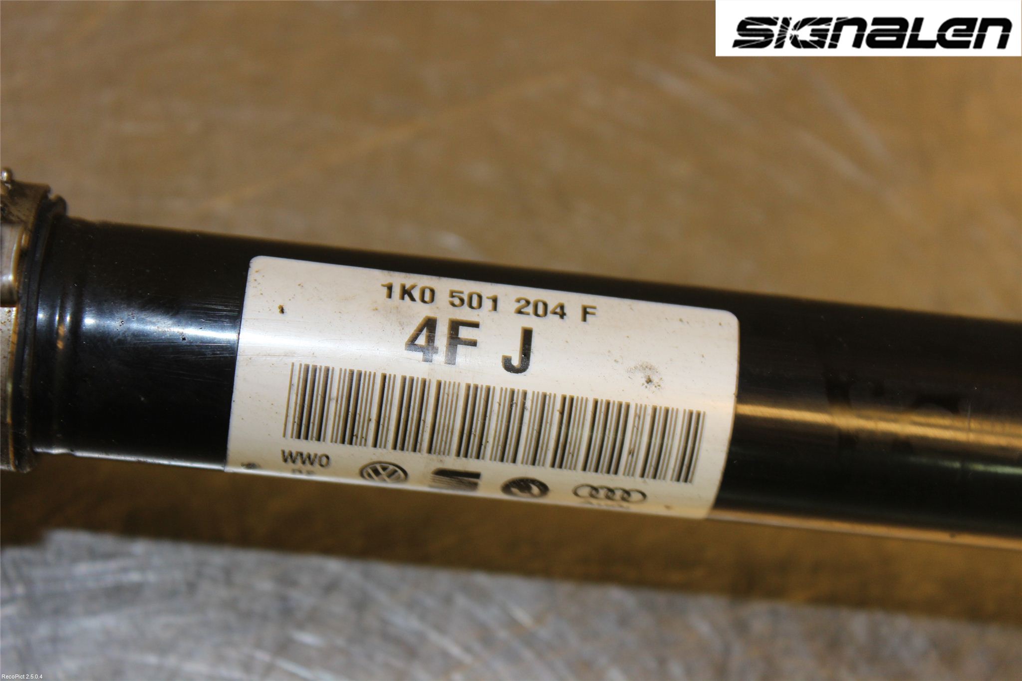 Skoda SUPERB 09-15 Drivaxel Bak Höger