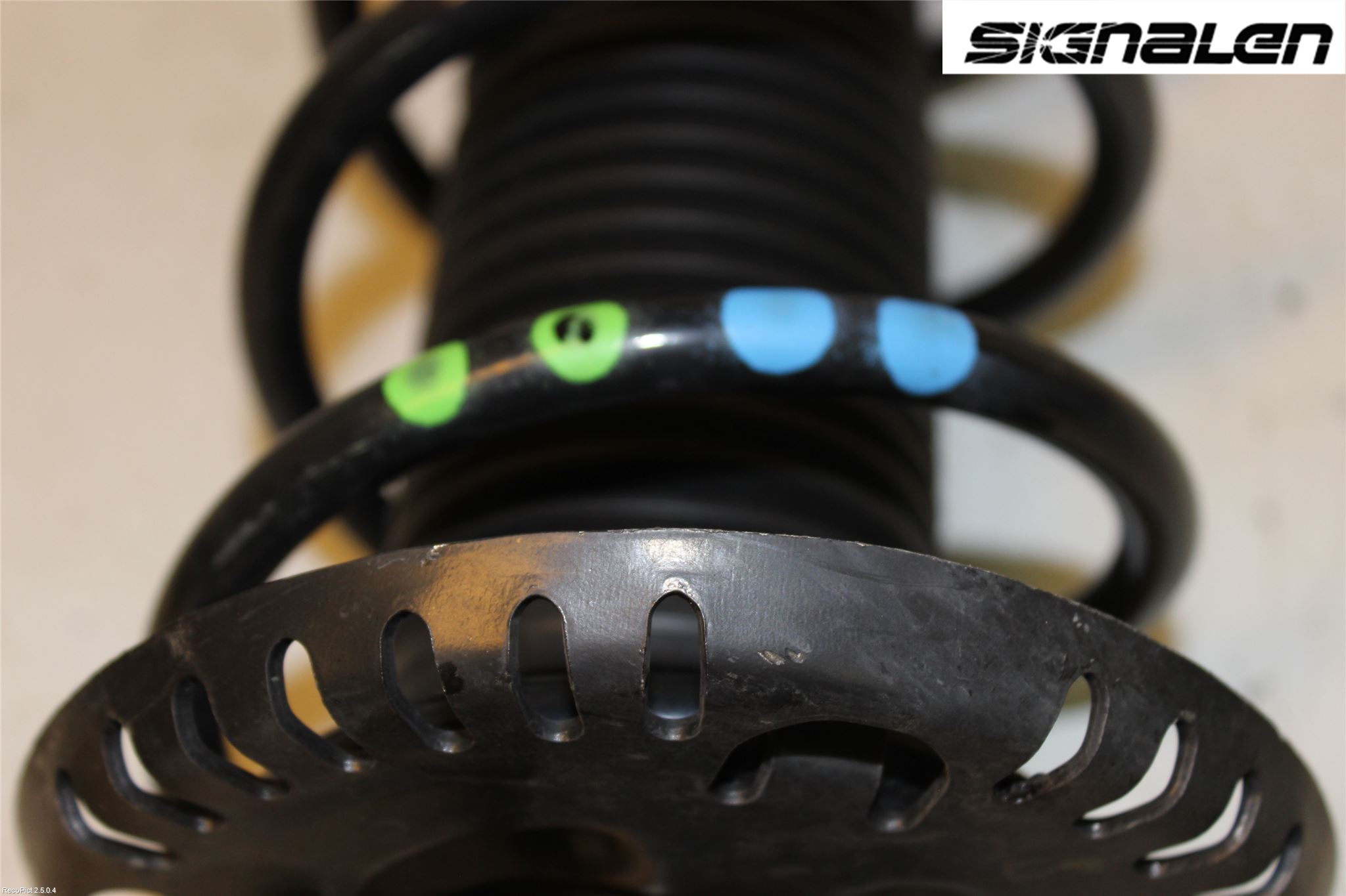 Skoda CITIGO / CITIGO E IV Fjäderben Fram Vänster