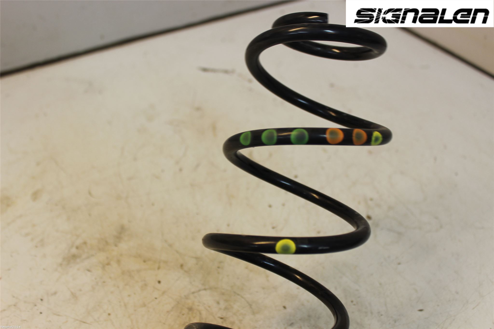 Skoda CITIGO / CITIGO E IV Fjäder Bak