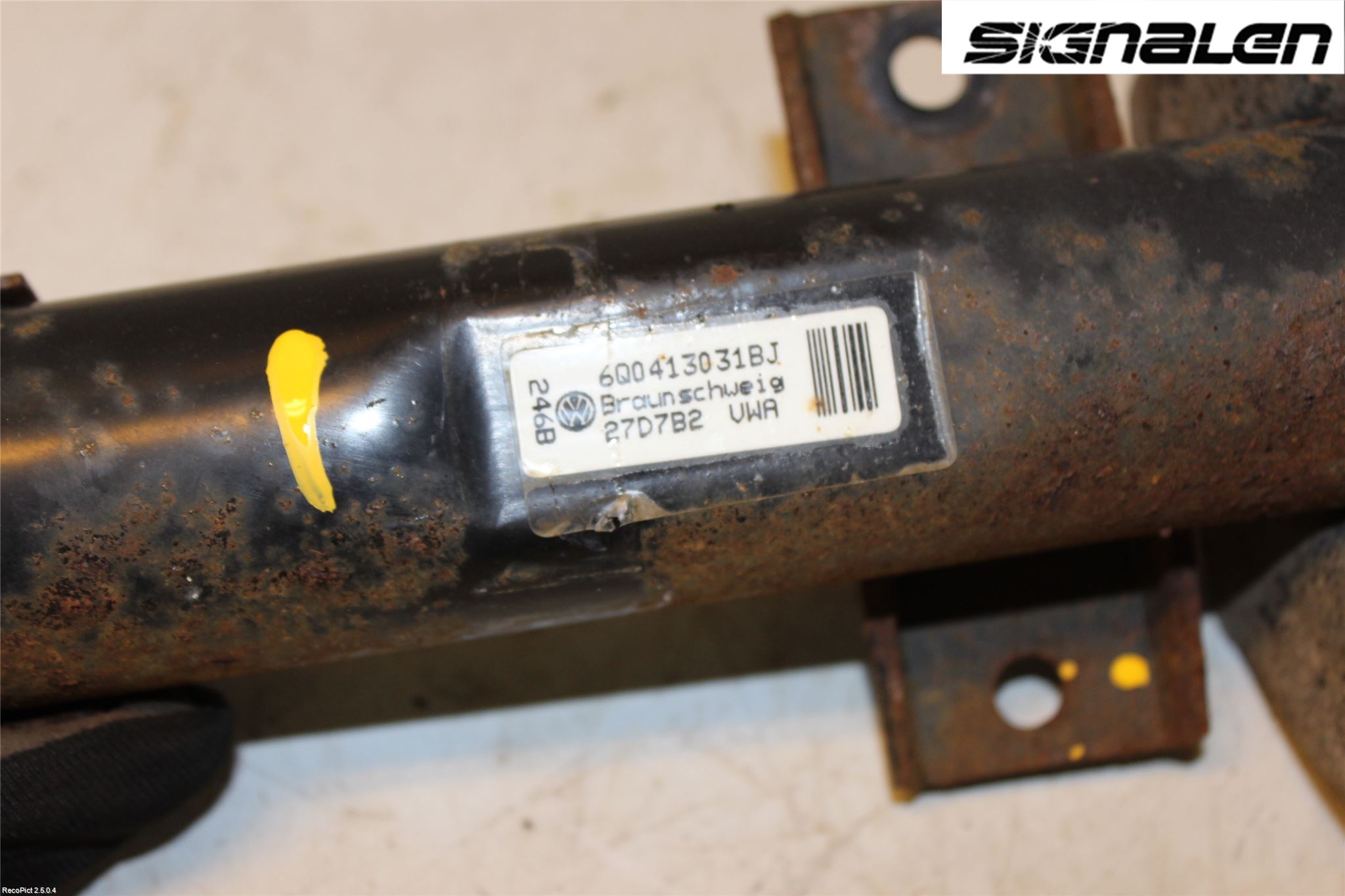 Skoda FABIA 07-14 Fjäderben Fram Vänster