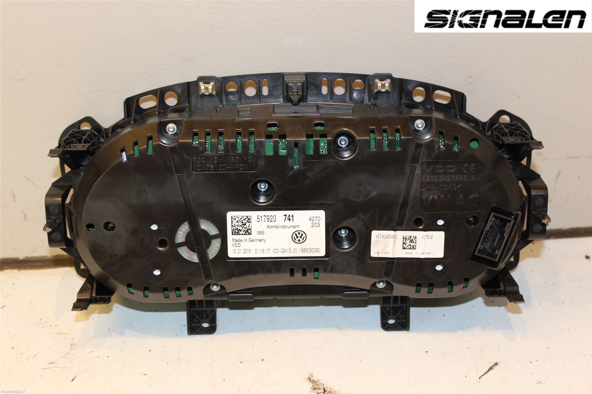 Volkswagen VW GOLF SPORTSVAN 15-20 Instrument Komb