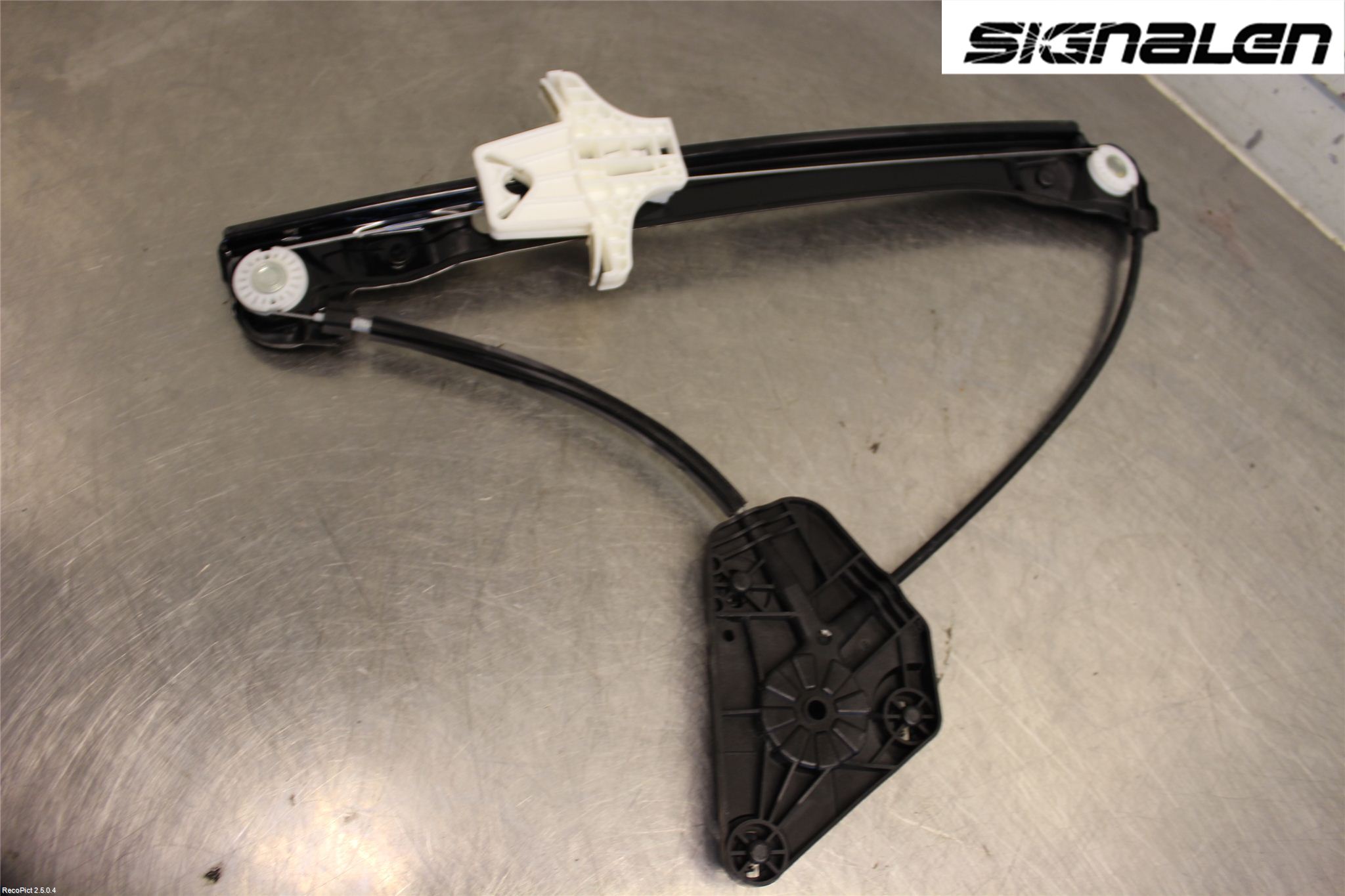 Skoda RAPID Fönsterhissmekanism