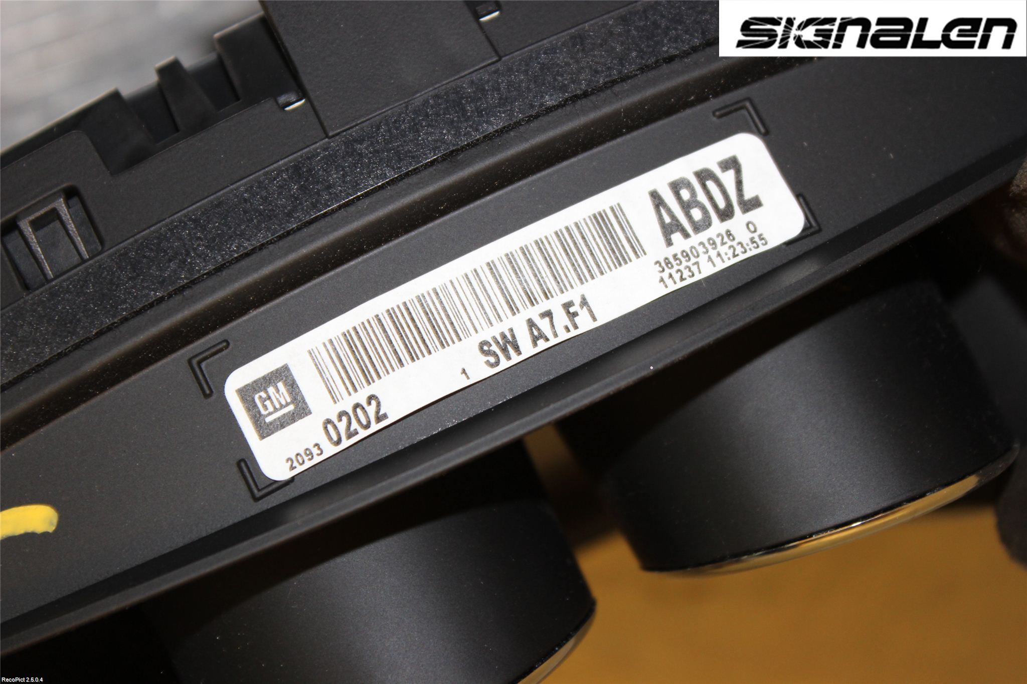 Opel INSIGNIA 09-16 Instrument Komb