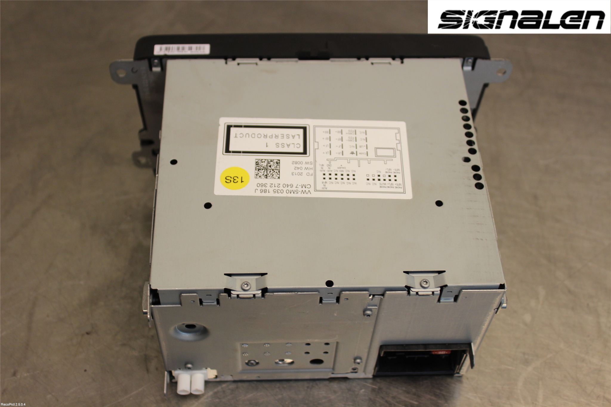 Volkswagen VW GOLF PLUS/CROSS GOLF 04-14 Radio