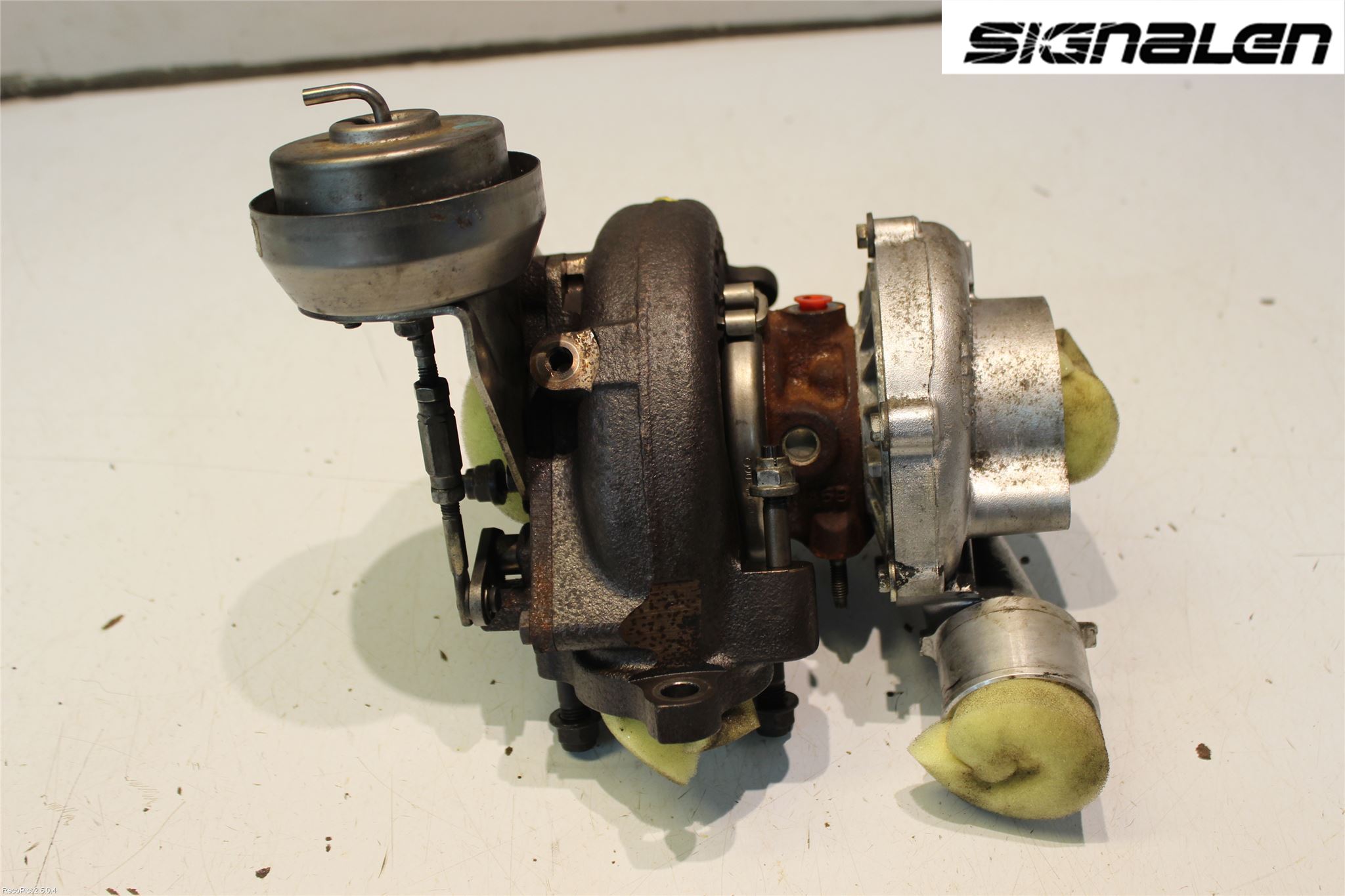 Toyota AVENSIS 03-06 Turboaggregat