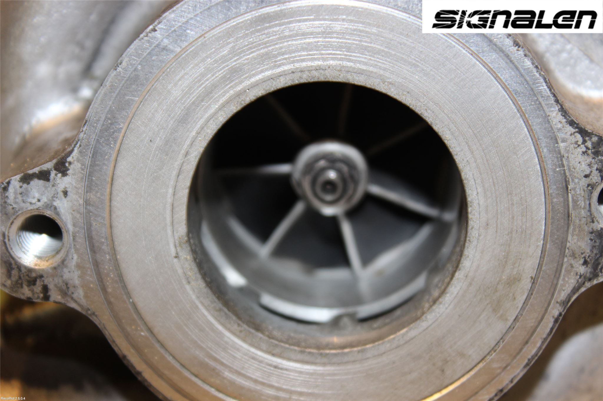 Toyota AVENSIS 03-06 Turboaggregat