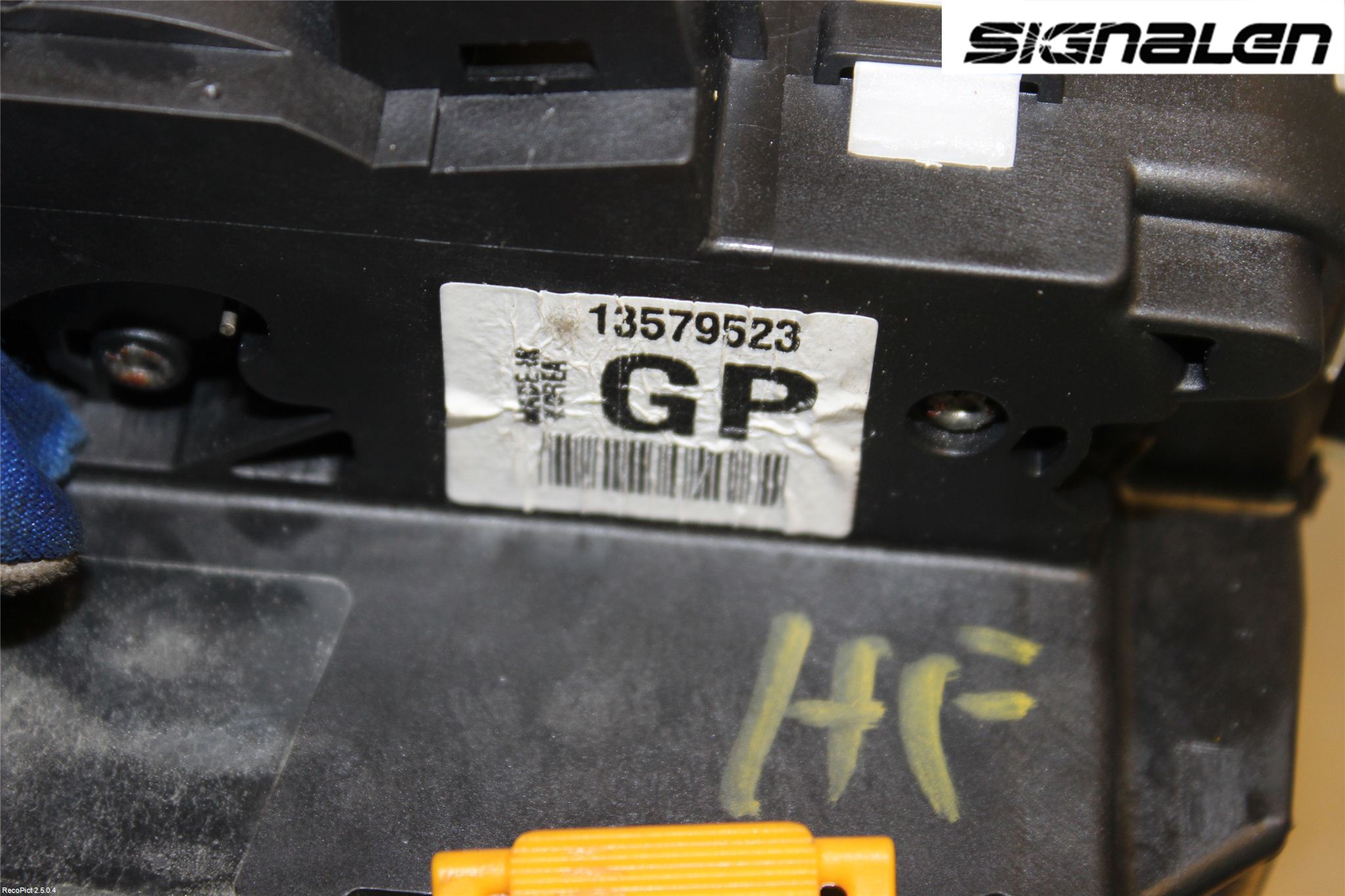 Opel INSIGNIA 09-16 Låskista-Dörrlås