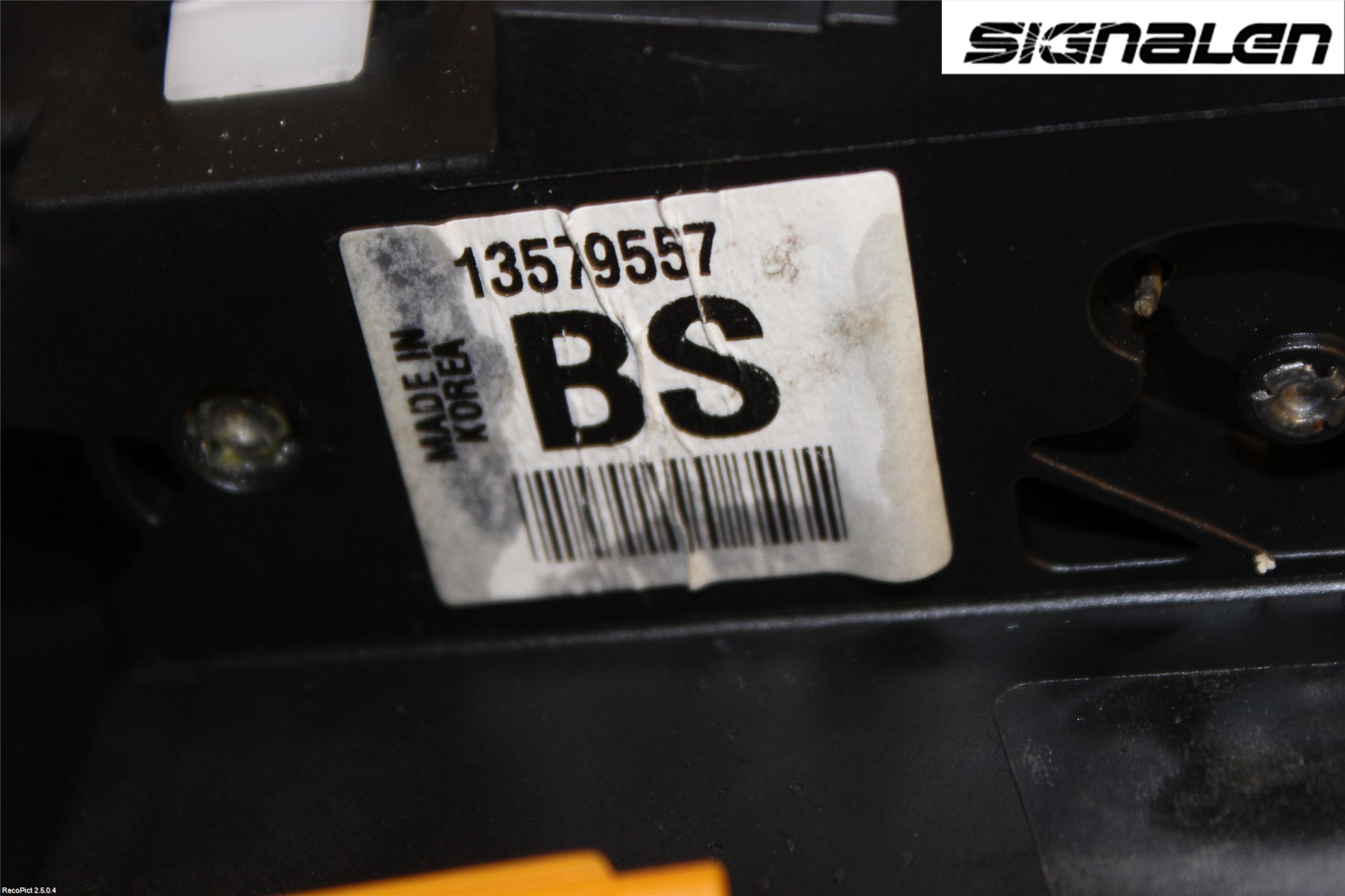 Opel INSIGNIA 09-16 Låskista-Dörrlås