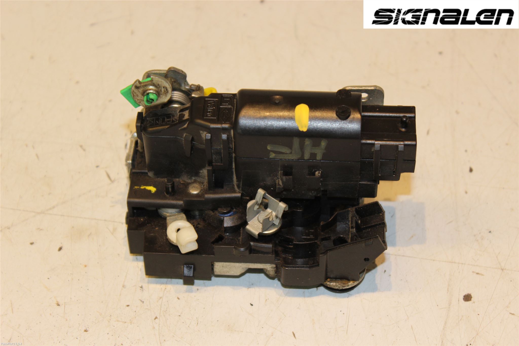 Renault MASTER III  04-10 Låskista-Dörrlås