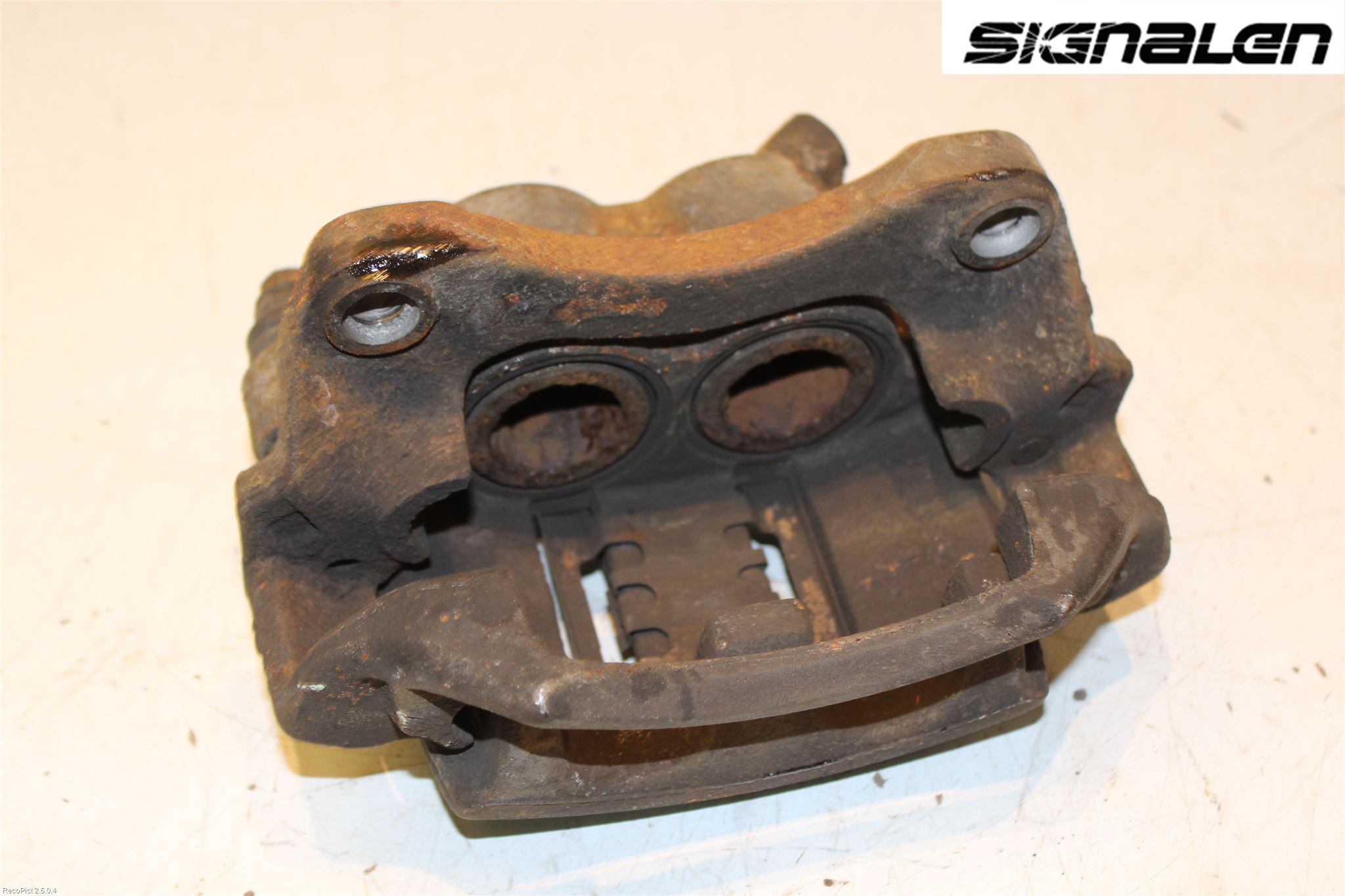 Renault MASTER III  04-10 Bromsok Fram Höger