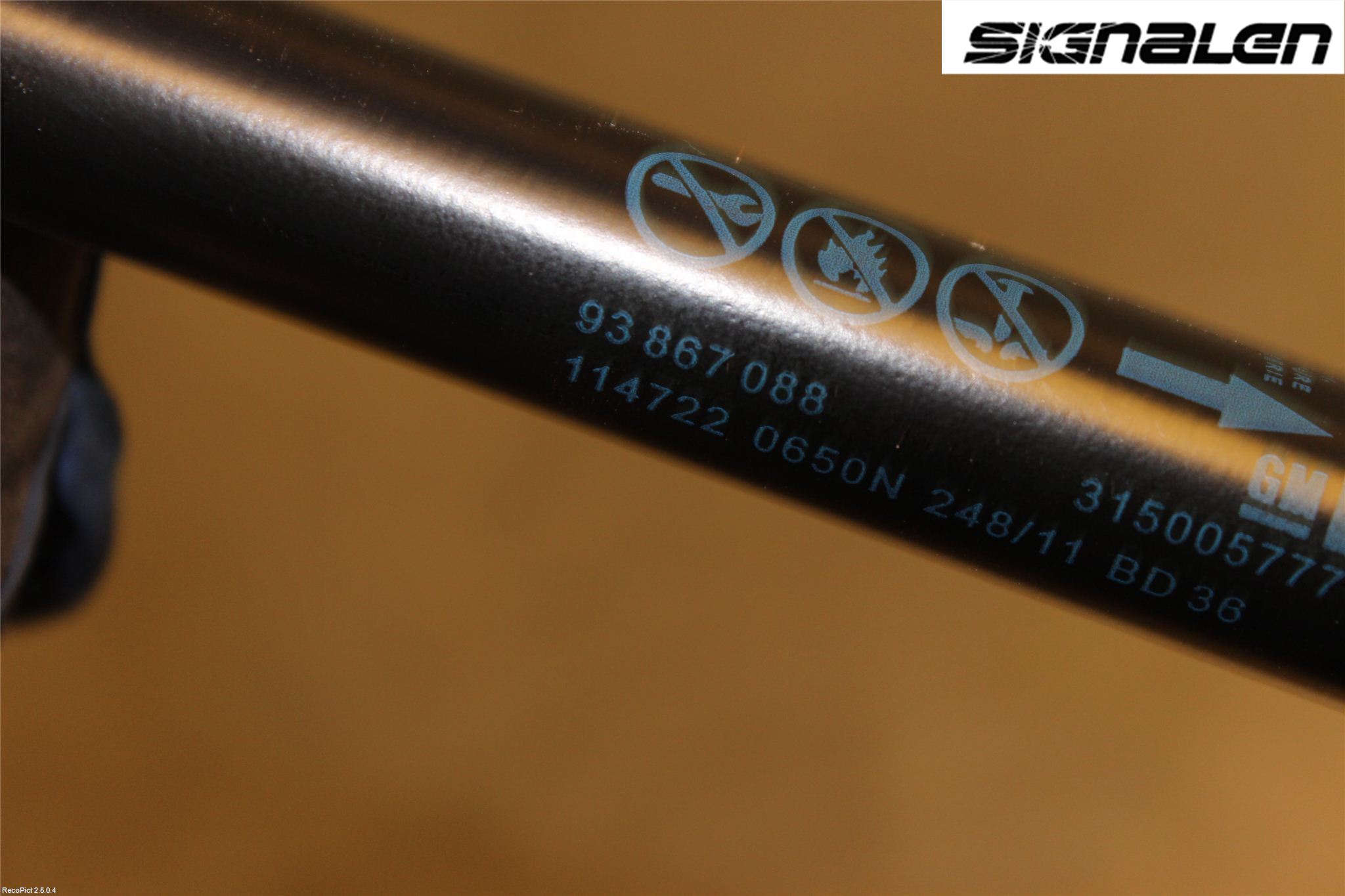 Opel ASTRA J 10-15 Gasfjäder Baklucka