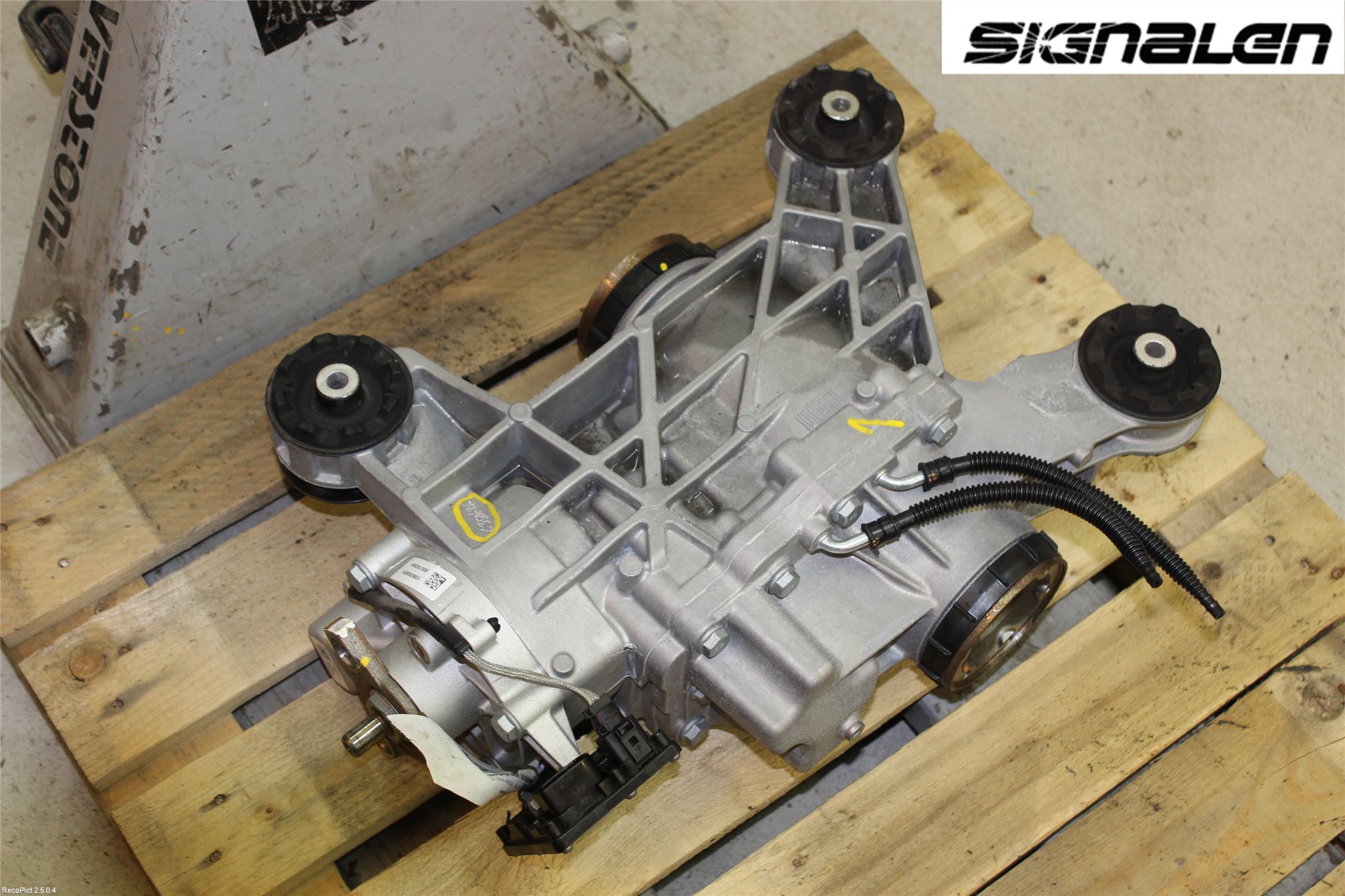 Volkswagen VW PASSAT 15-19 Bakväxel-Diff