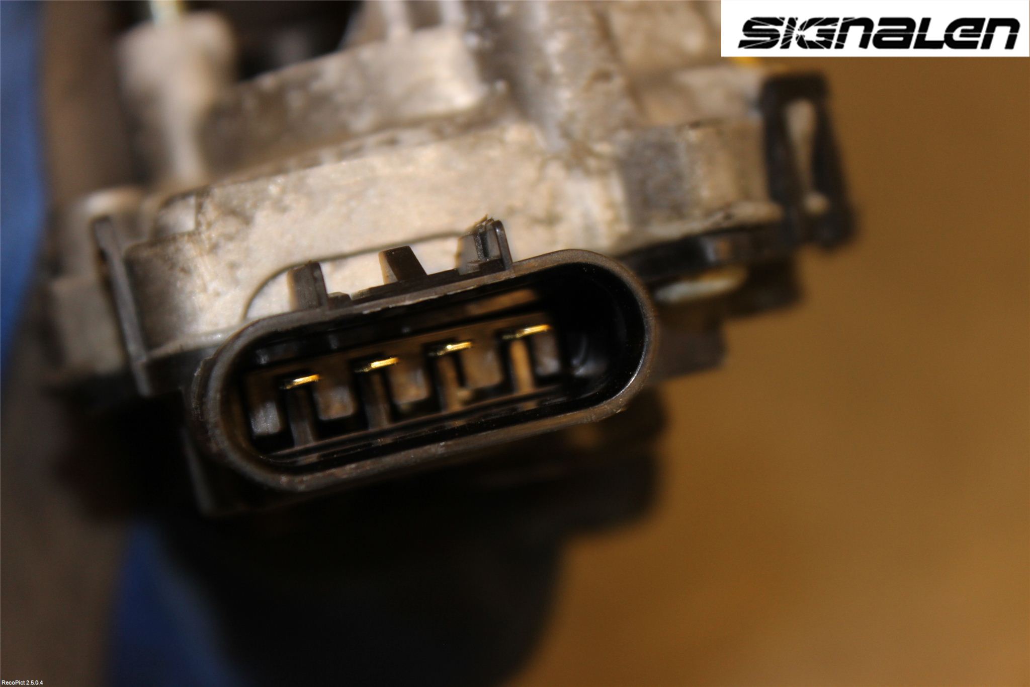 Opel INSIGNIA 09-16 Torkarmotor Vindruta