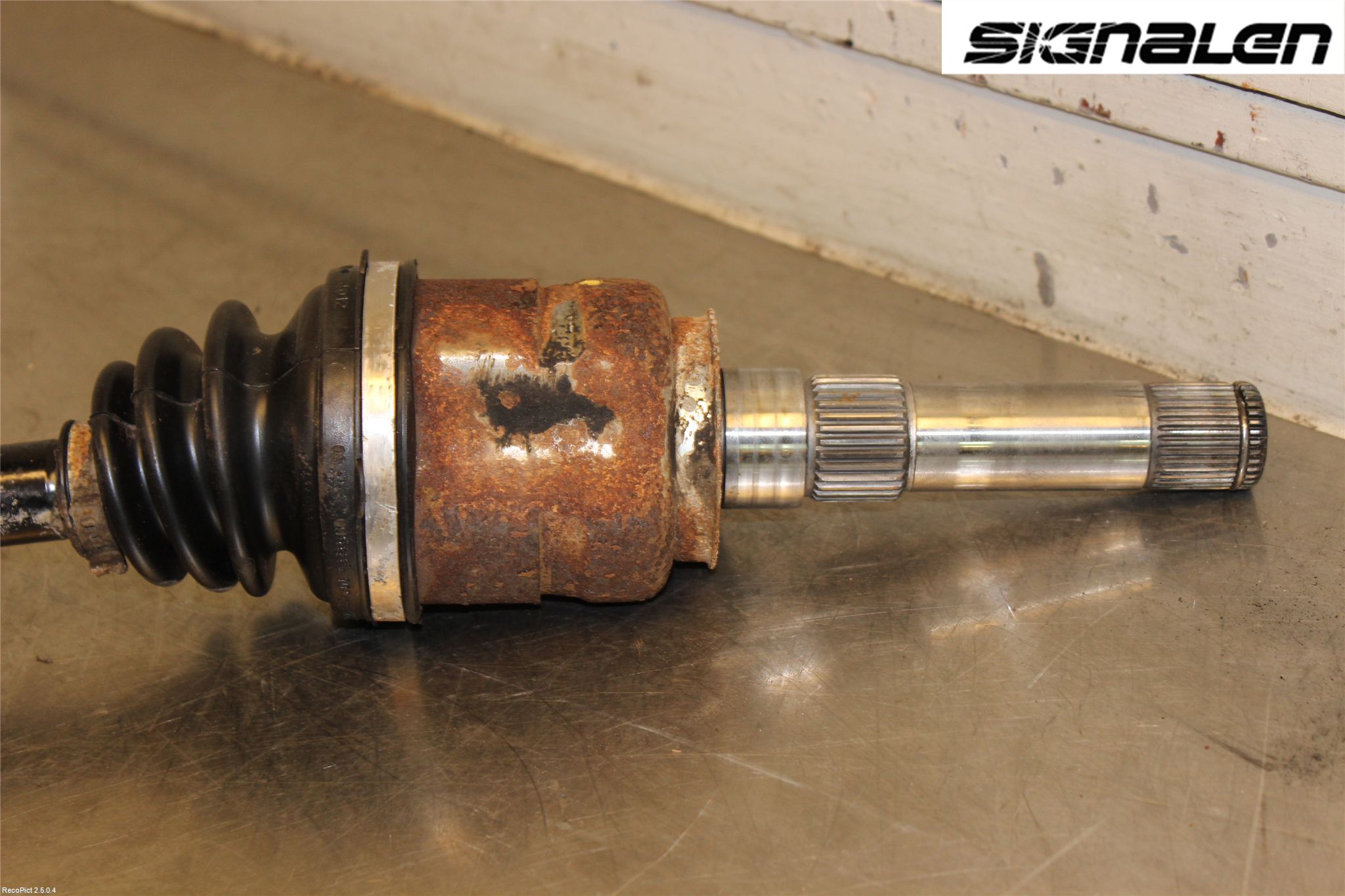 Opel INSIGNIA 09-16 Drivaxel Bak Vänster