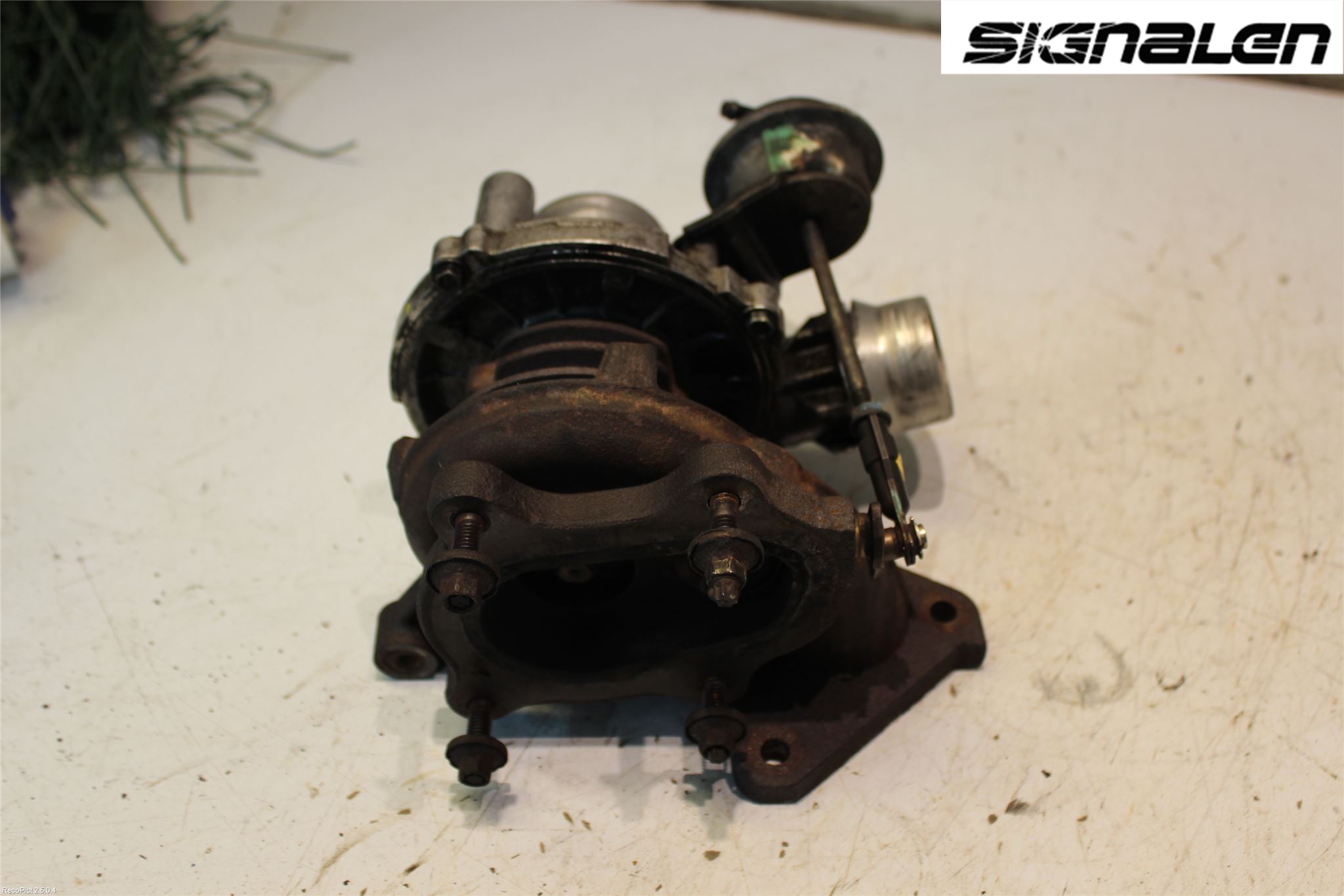 Renault MASTER III  04-10 Turboaggregat