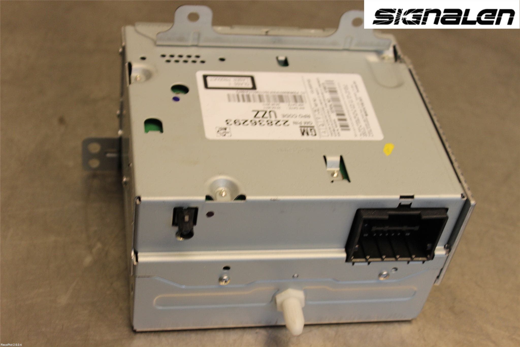 Opel MERIVA B 10-17 Radio