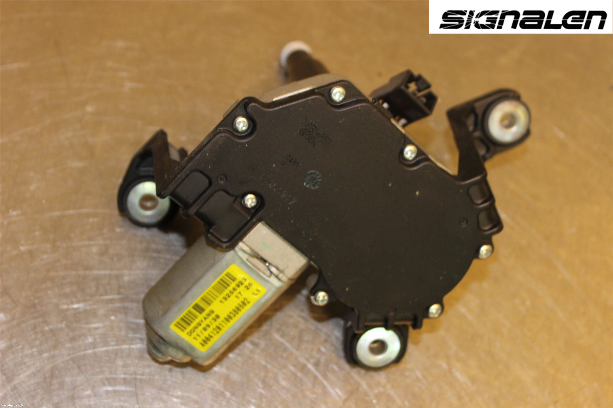 Opel ZAFIRA C 12-19 Torkarmotor Baklucka