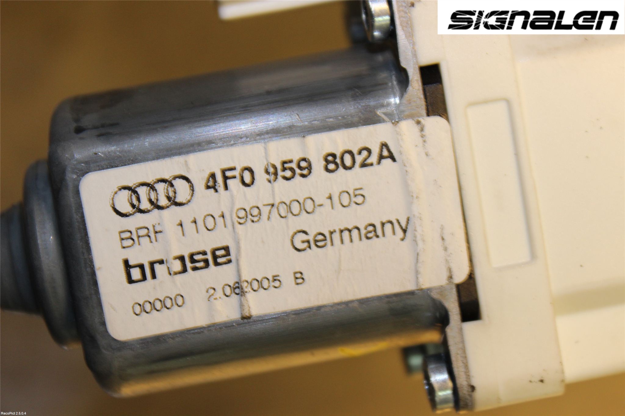 Audi A6/S6     05-11 Fönsterhissmotor