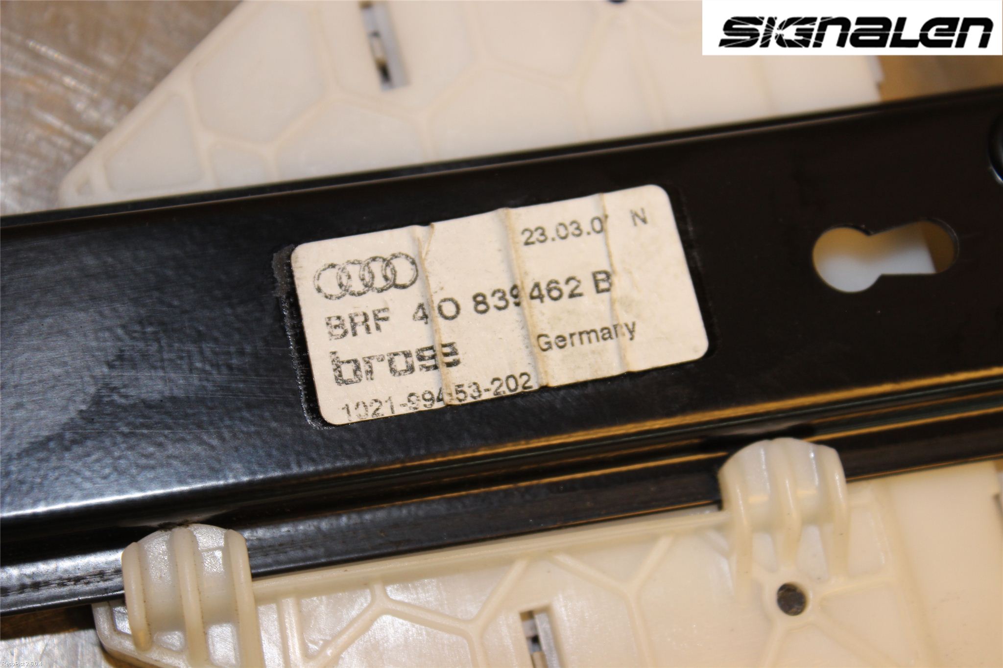 Audi A6/S6     05-11 Fönsterhissmekanism