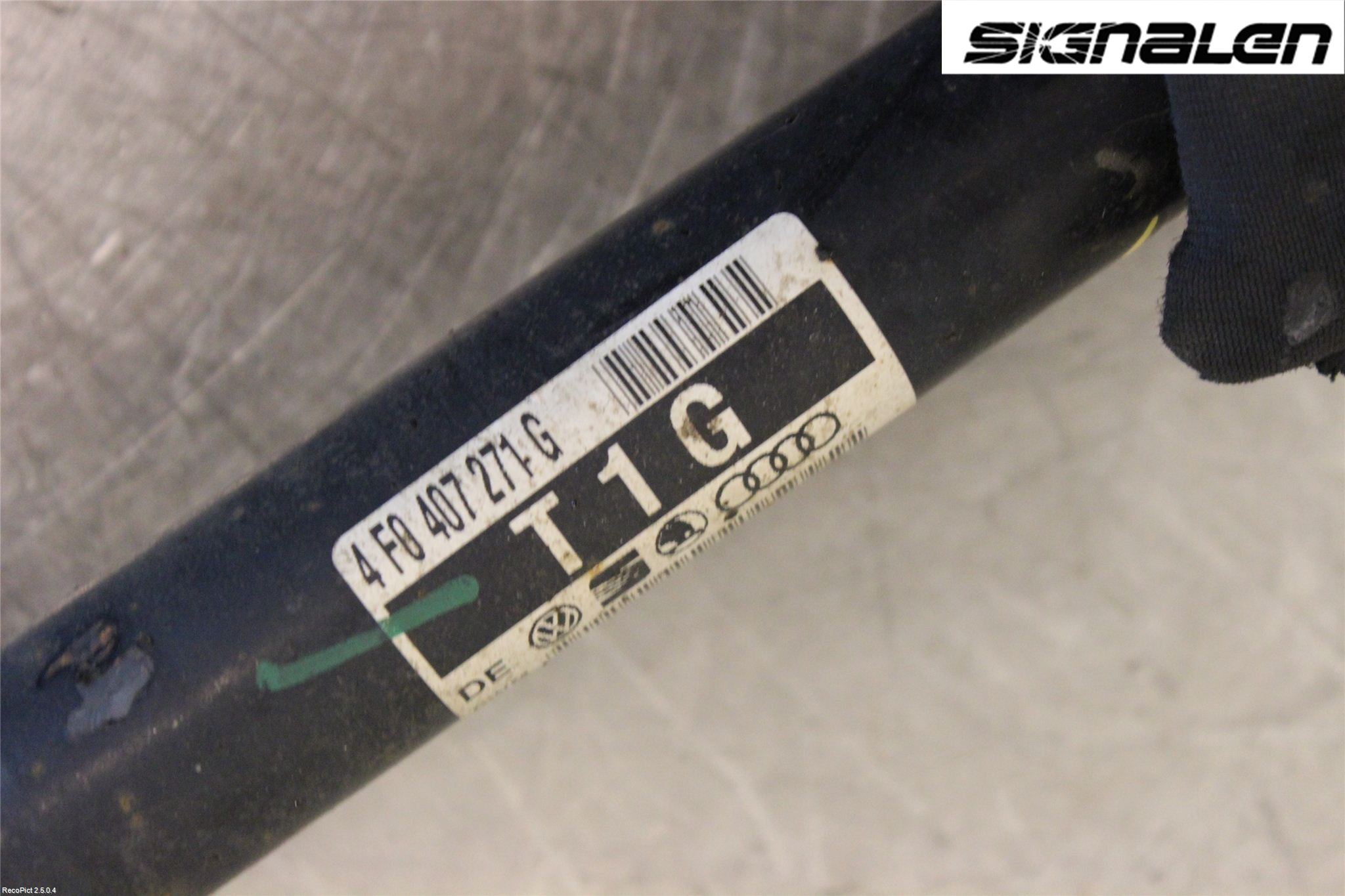 Audi A6/S6     05-11 Drivaxel Fram Vänster