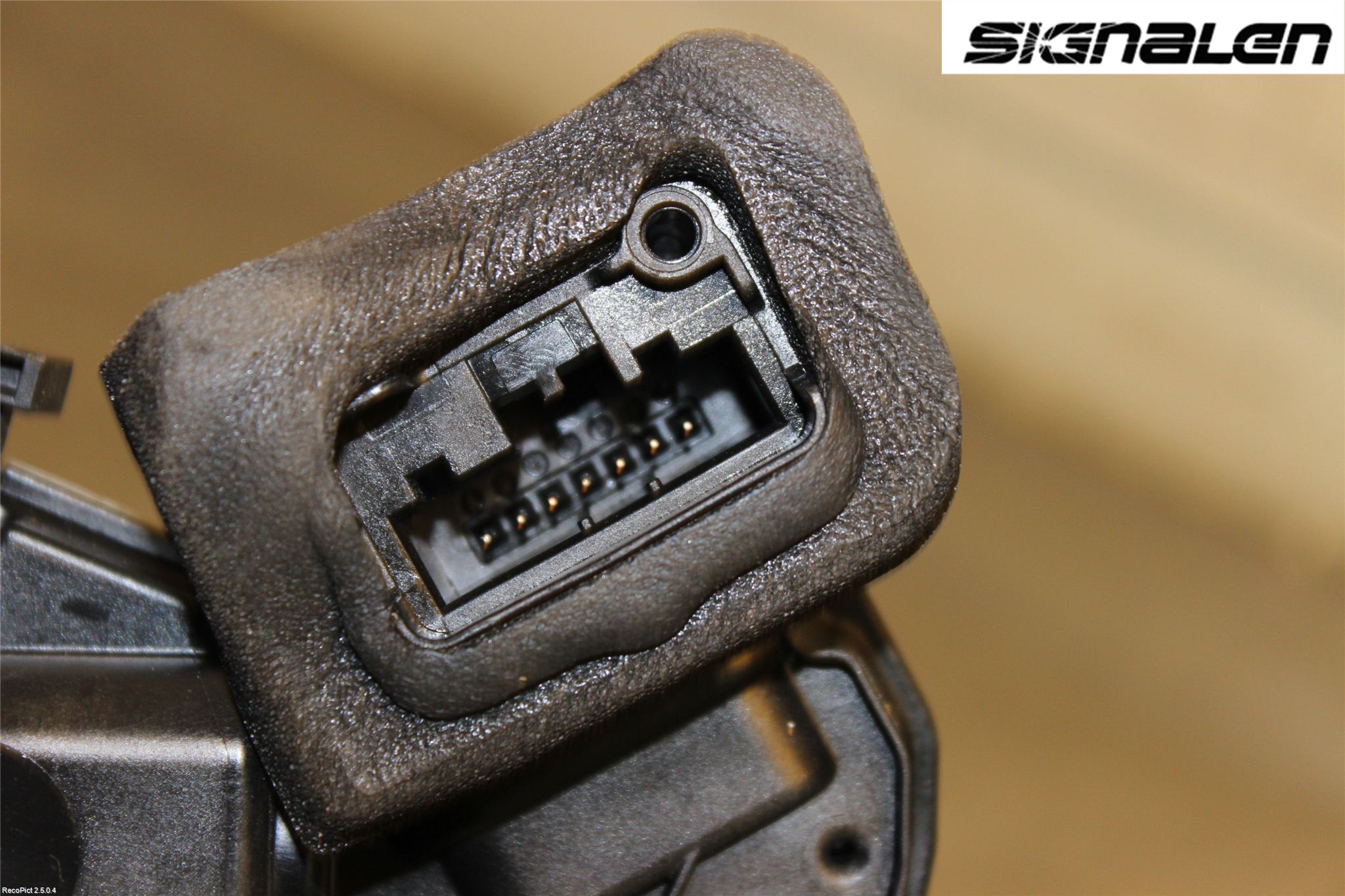 Volkswagen VW POLO 10-17 Låskista-Dörrlås