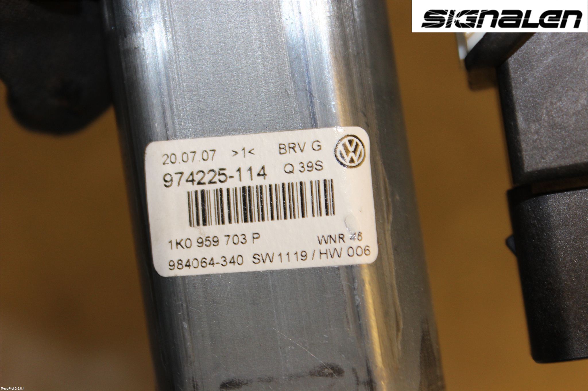 Volkswagen VW PASSAT 05-11 Fönsterhissmotor