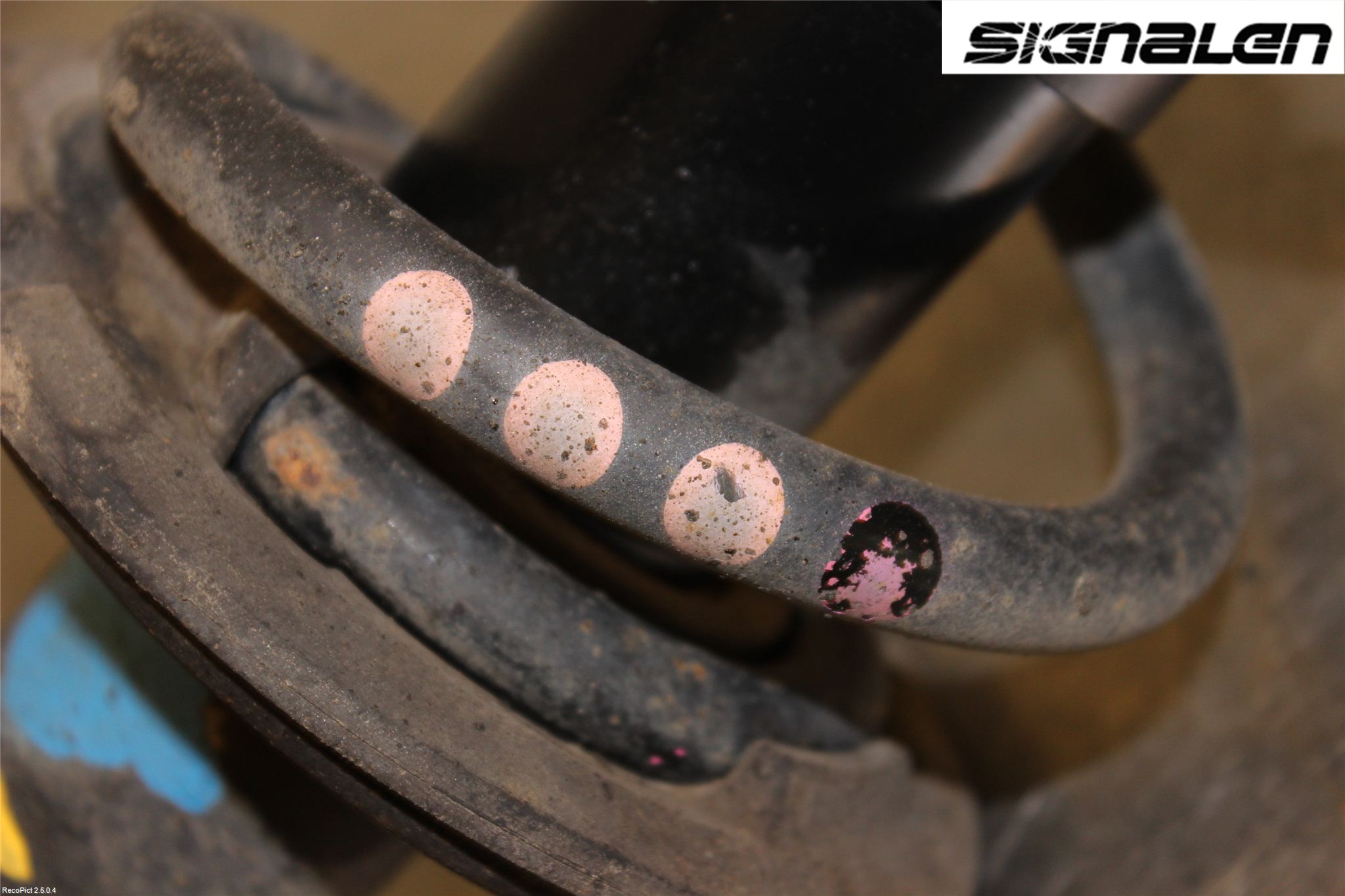 Audi A4/S4 08-11 Fjäderben Fram Höger