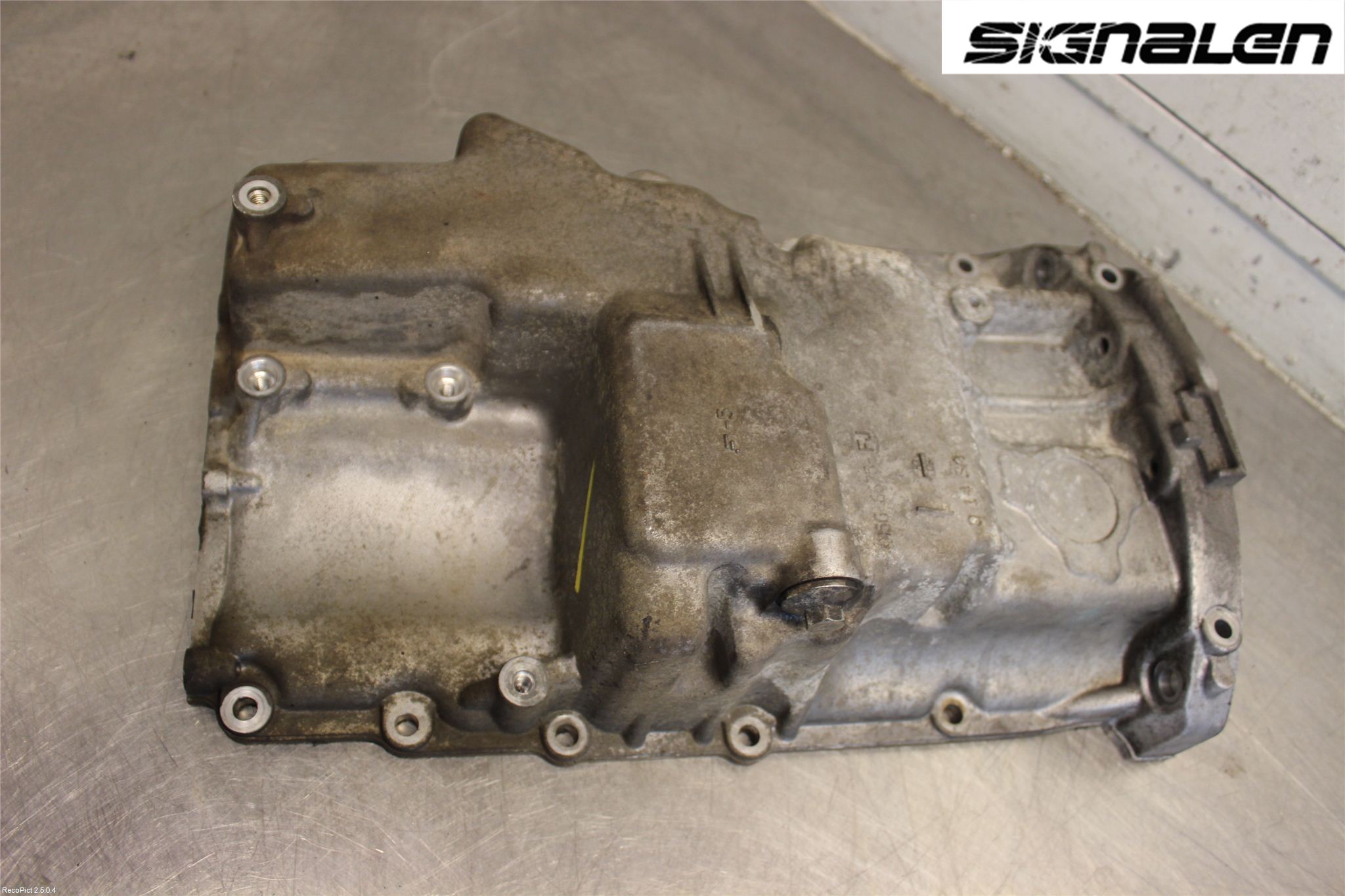 Volvo V50 04-07 Oljetråg