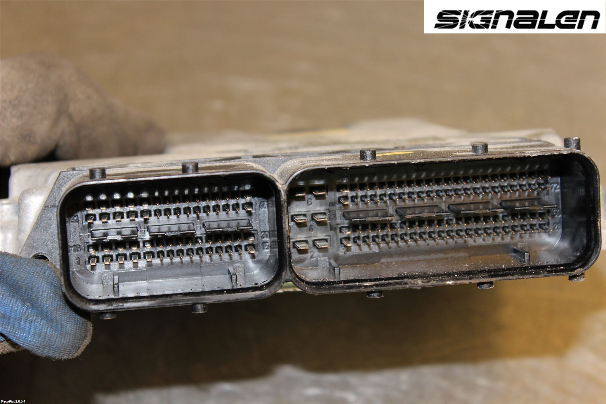 Volkswagen VW CADDY      04-10 Styrenhet Insprut Bensin