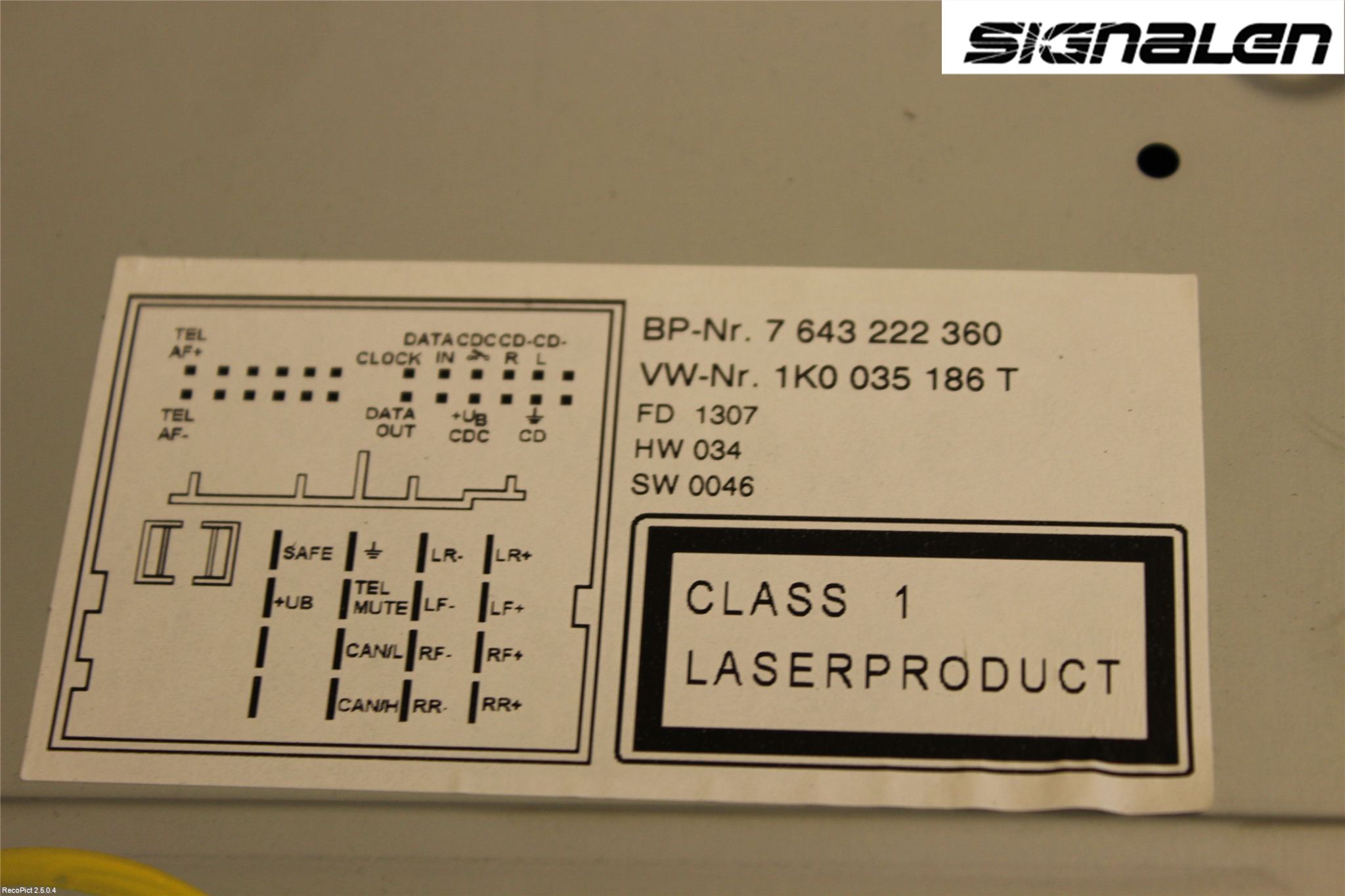 Volkswagen VW GOLF V 04-09 Radio