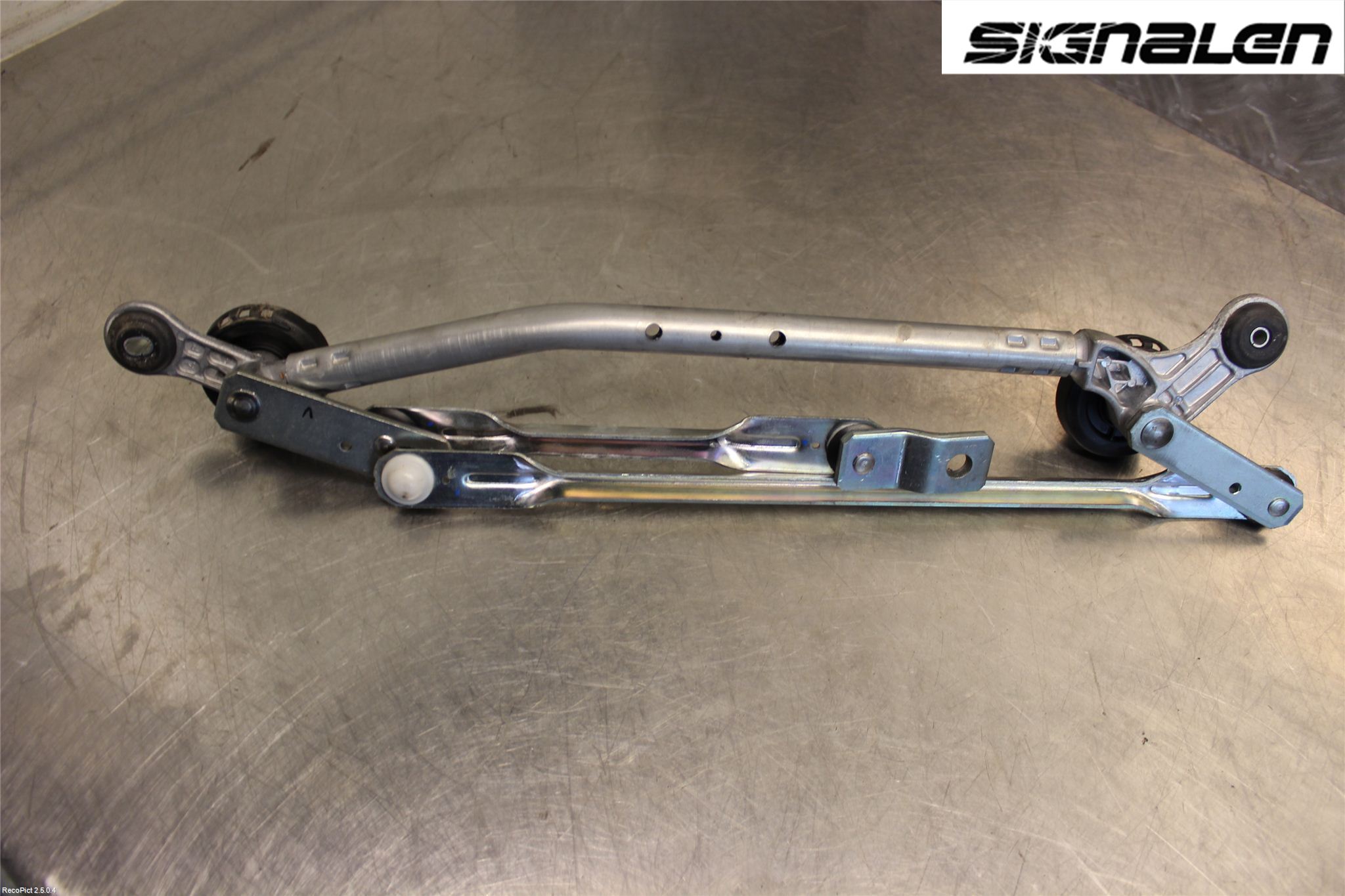 Nissan MICRA 11-16 Torkarmekanism Vindruta