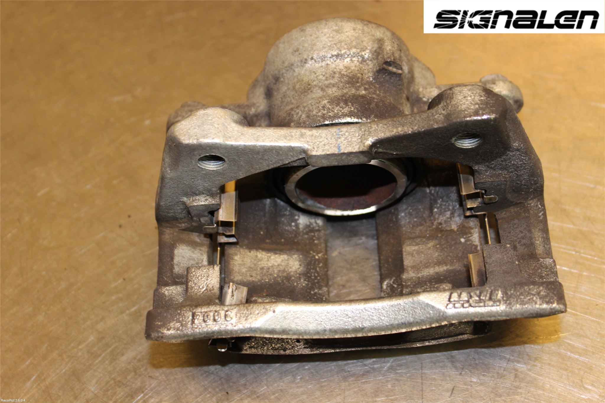 Nissan MICRA 11-16 Bromsok Fram Vänster