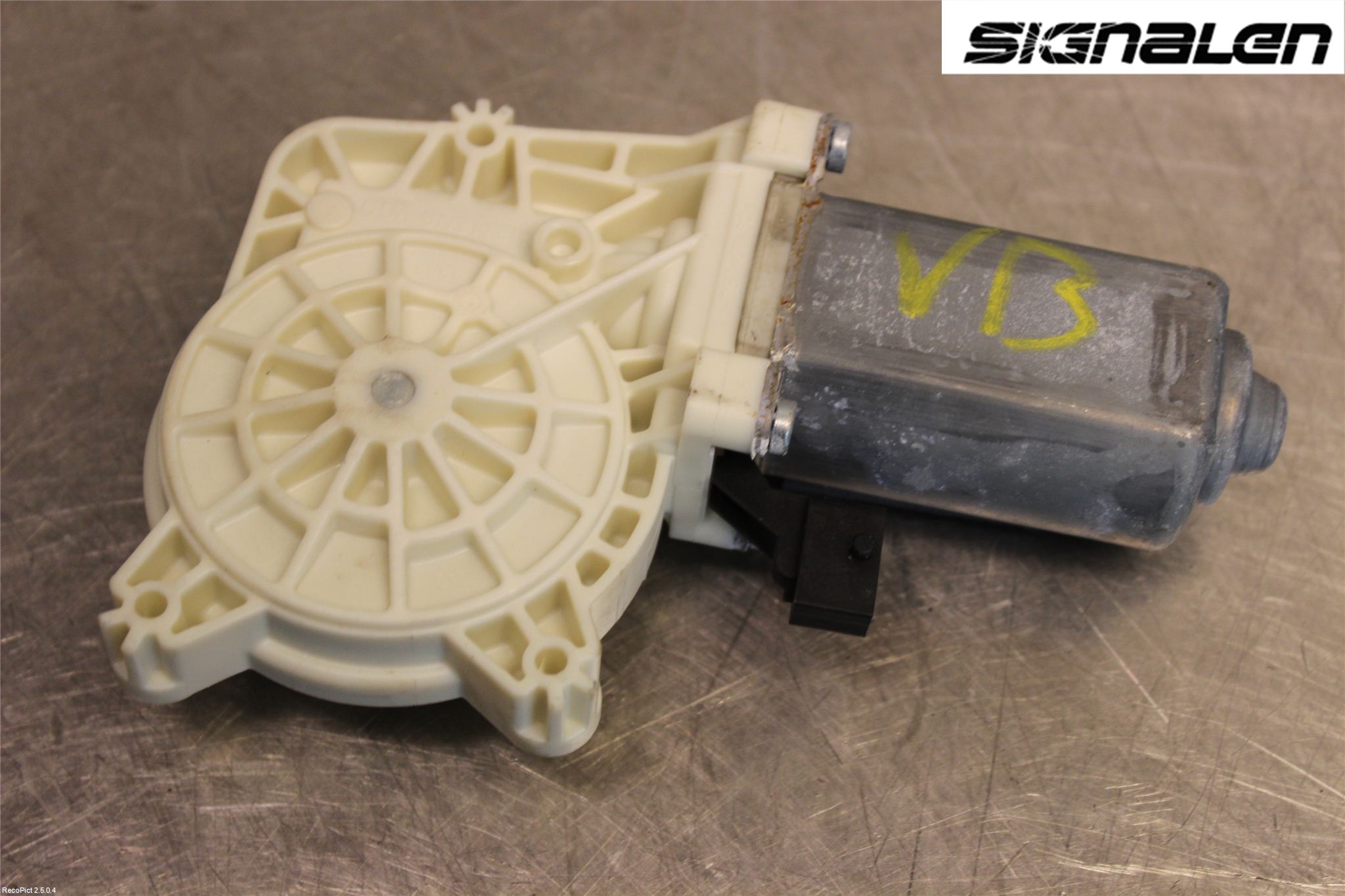 Saab 9-3 VER2/VER3 08-15 Fönsterhissmotor