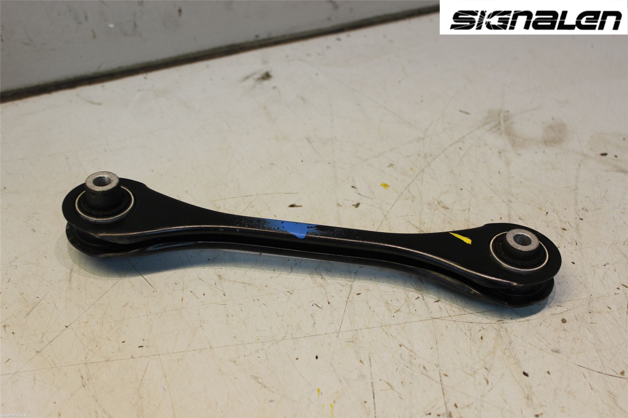 Volkswagen VW PASSAT 15-19 Bärarm Bak Höger