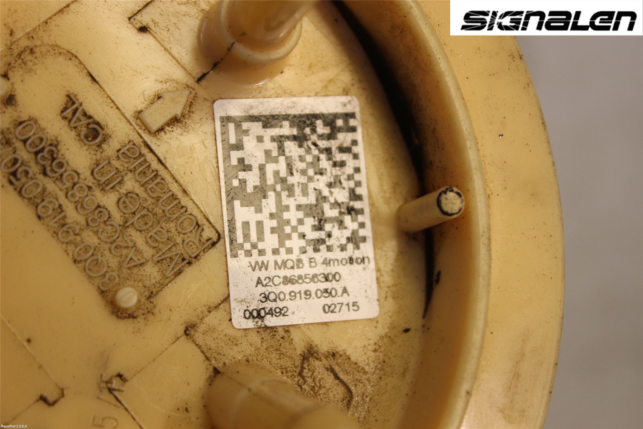 Volkswagen VW PASSAT 15-19 Bränslepump El