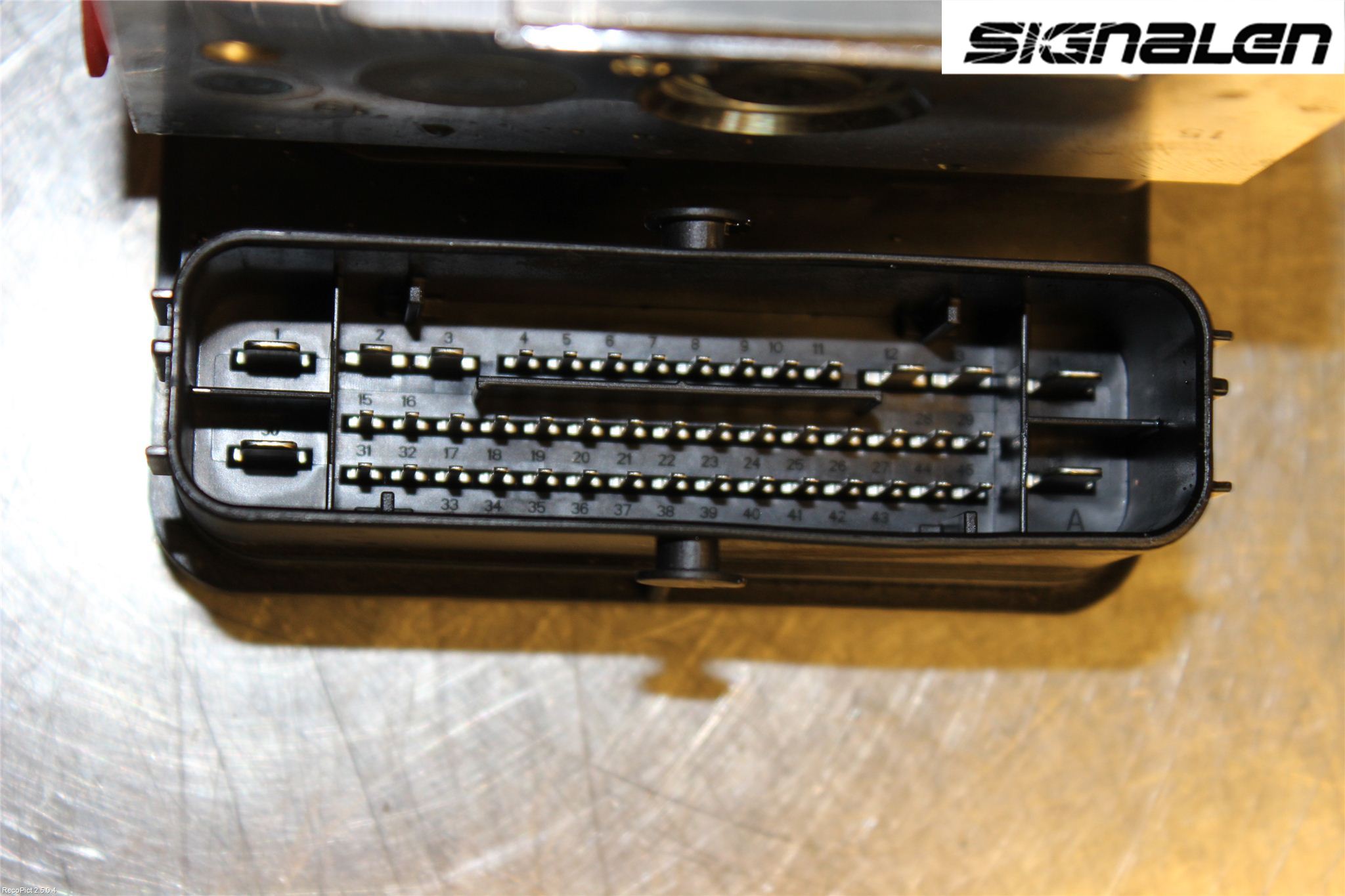 Volkswagen VW PASSAT 15-19 Abs Hydraulaggregat