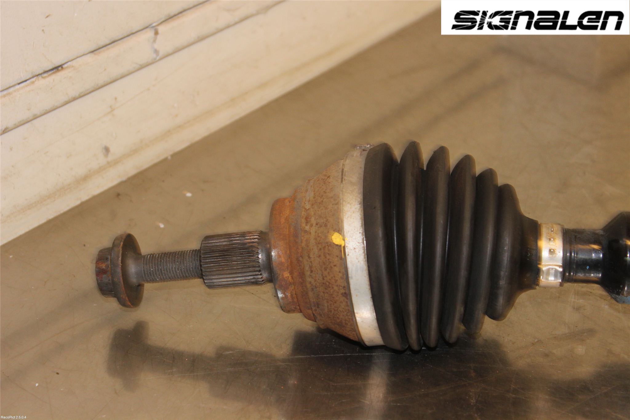 Volkswagen VW GOLF PLUS/CROSS GOLF 04-14 Drivaxel Fram Höger