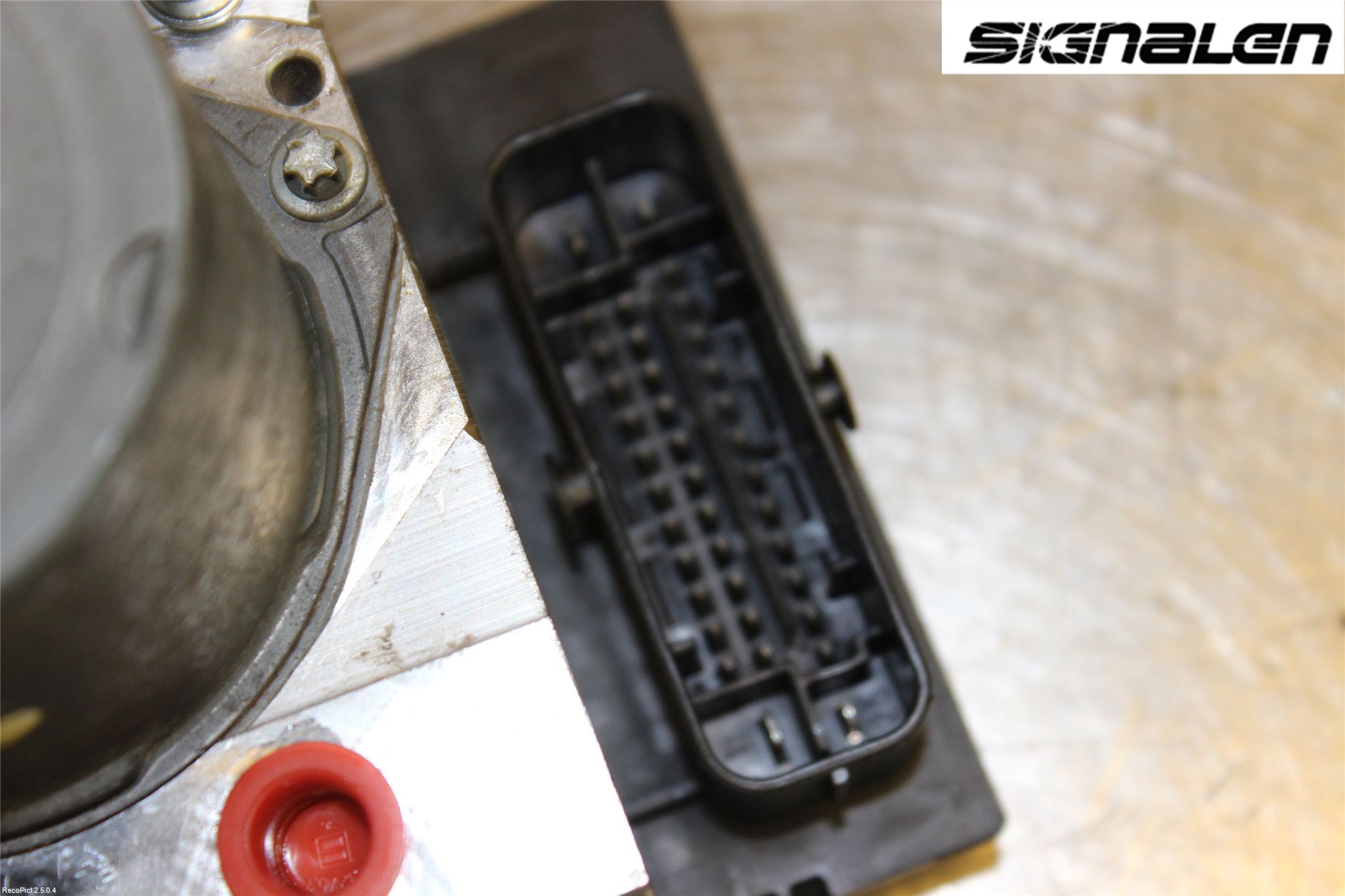 Audi A6/S6     05-11 Abs Hydraulaggregat