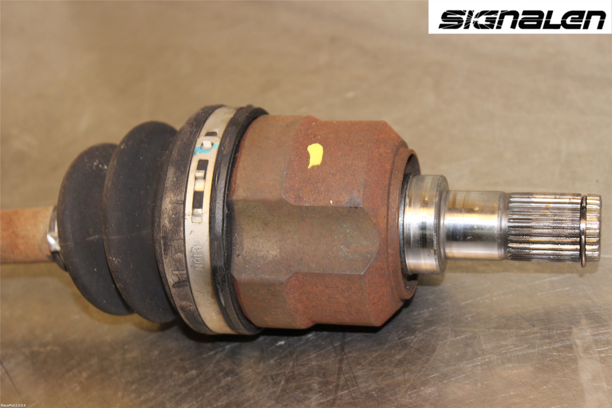 Hyundai i30 FD 07-12 Drivaxel Fram Vänster