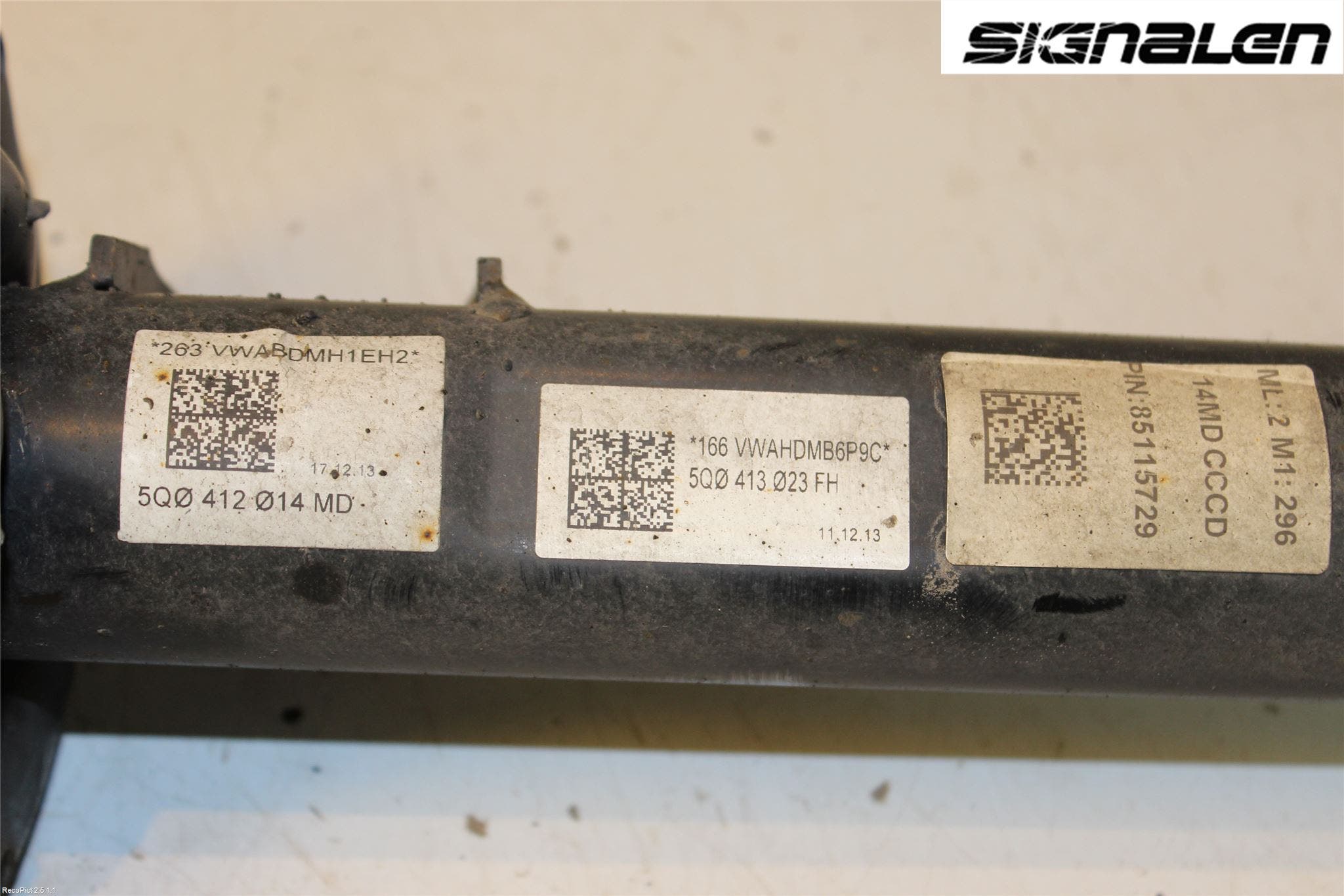 Volkswagen VW GOLF / E-GOLF VII 13-20 Fjäderben Fram Vänster