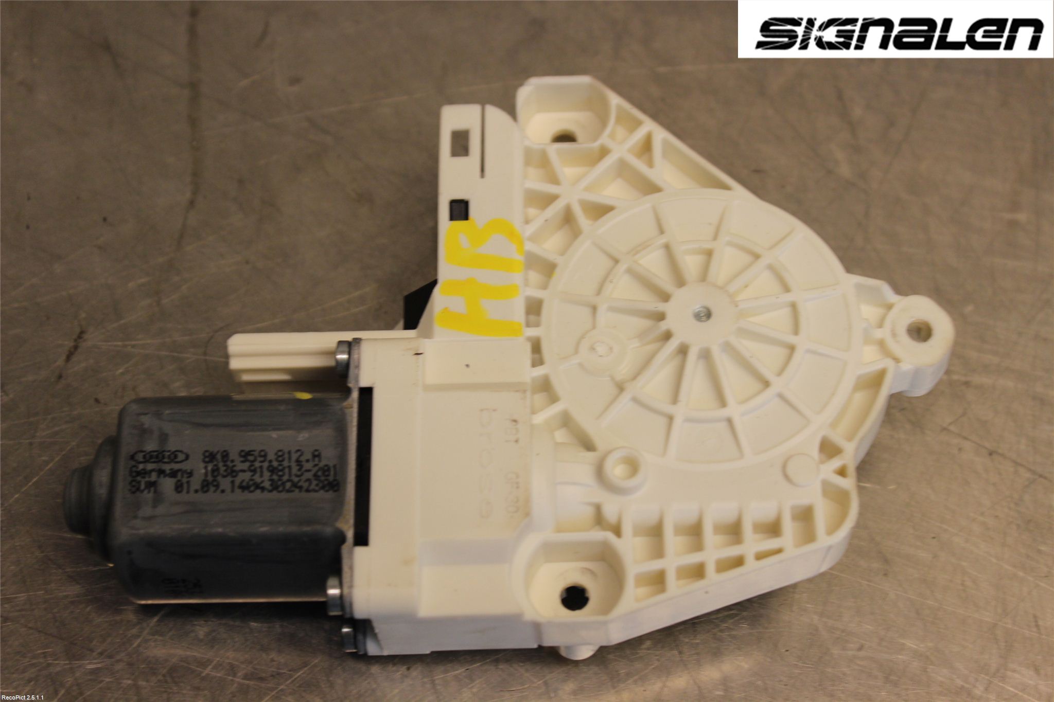 Audi A4 12-15 Fönsterhissmotor