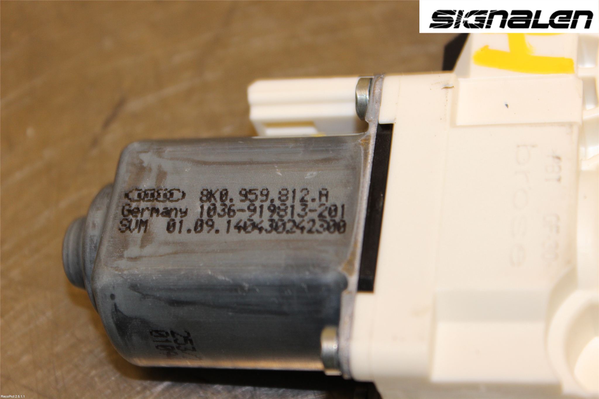 Audi A4 12-15 Fönsterhissmotor