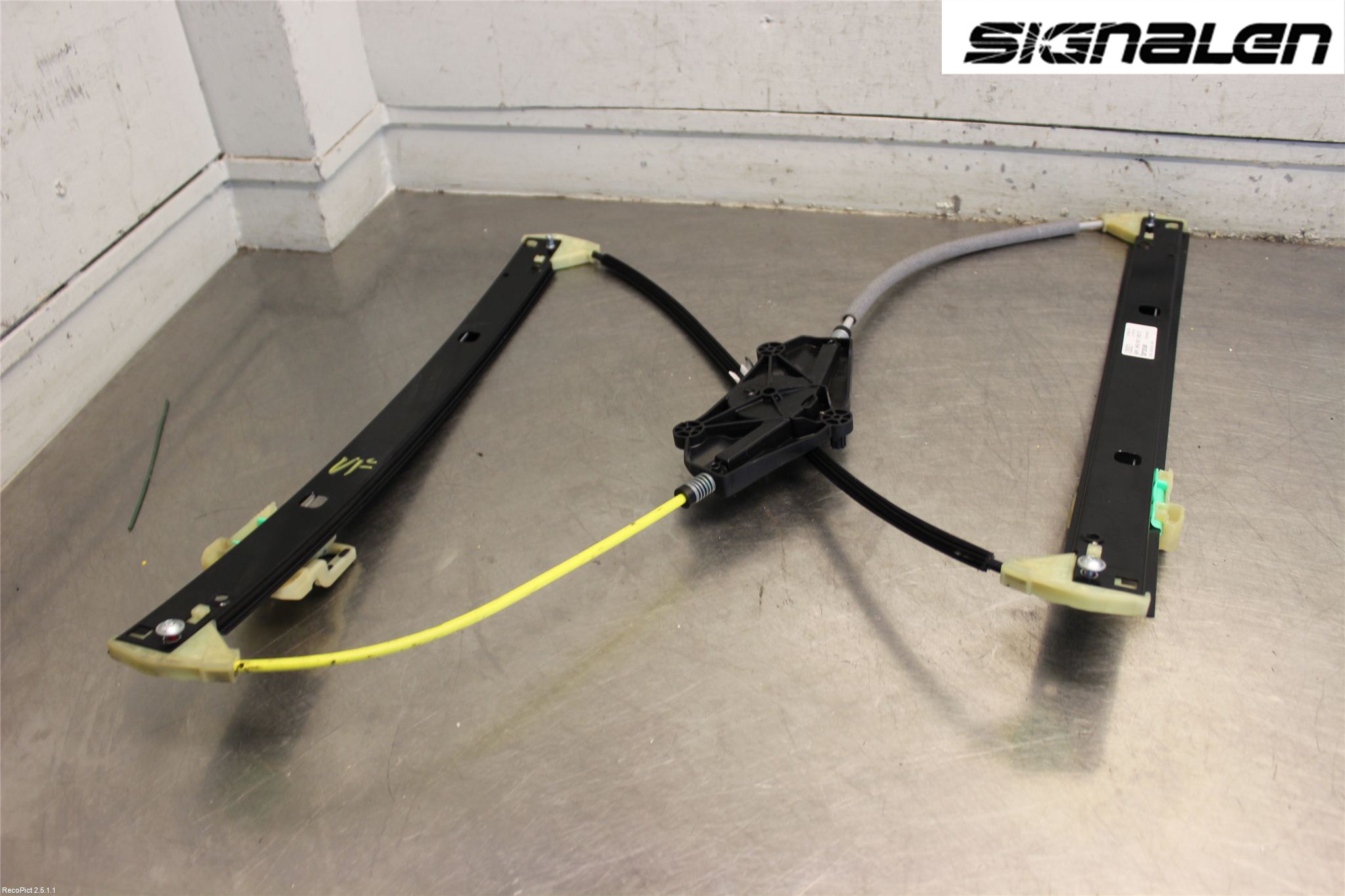 Audi A4 12-15 Fönsterhissmekanism