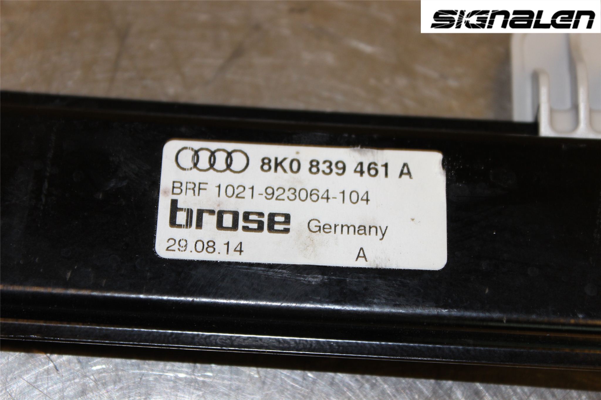 Audi A4 12-15 Fönsterhissmekanism