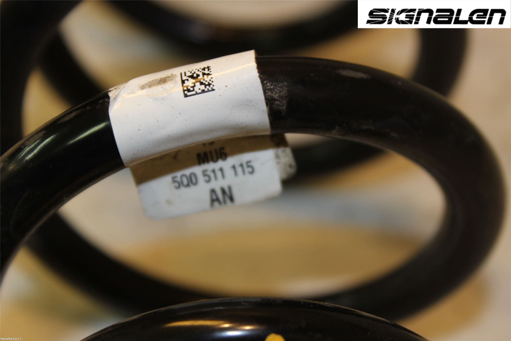 Skoda OCTAVIA (5E) 13-20 Fjäder Bak