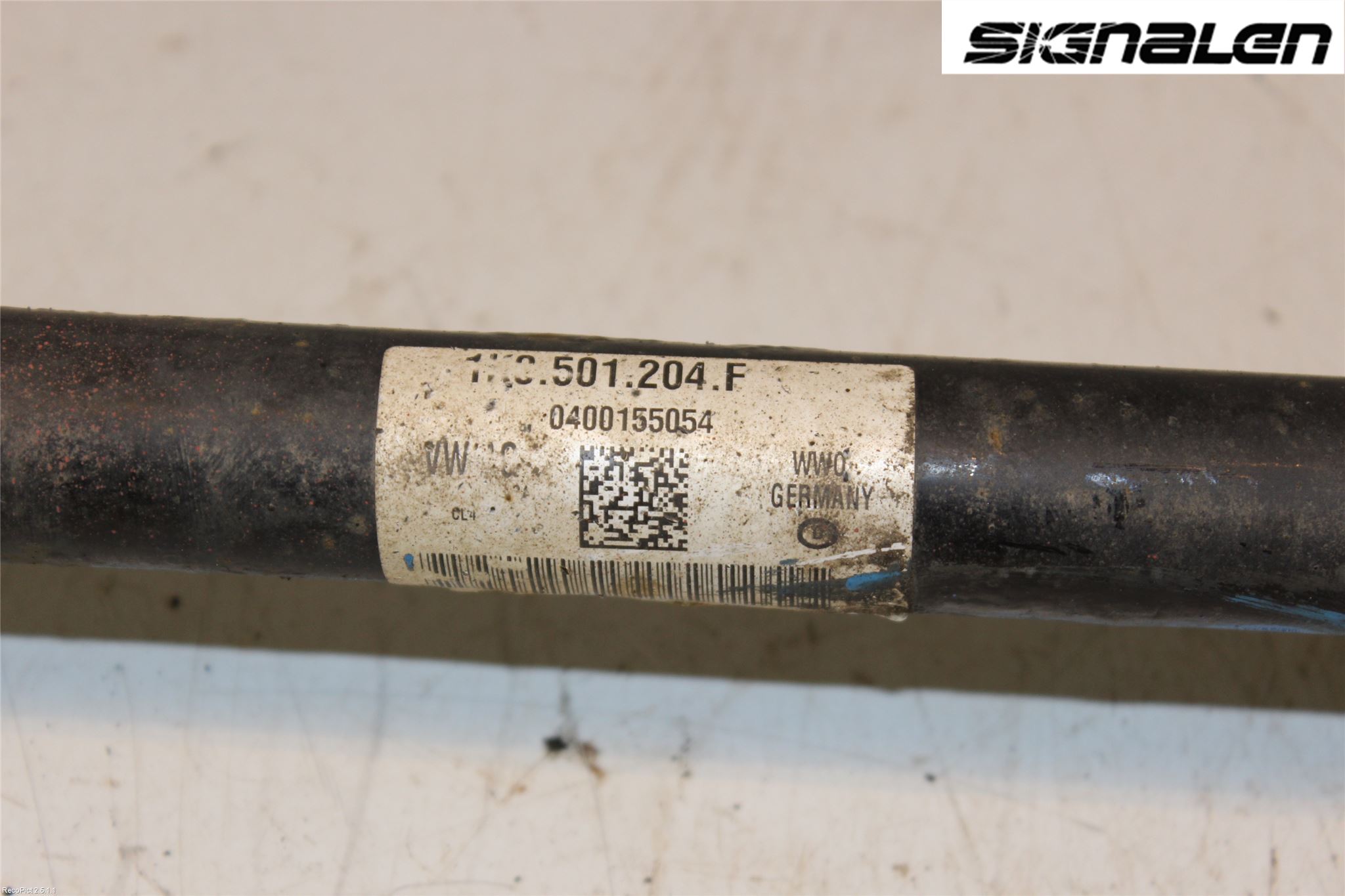 Volkswagen VW PASSAT 11-14 Drivaxel Bak Höger